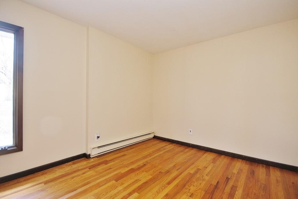 16 Ayr Road Property Photo 27