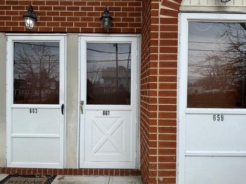 661 Chestnut Street Property Photo