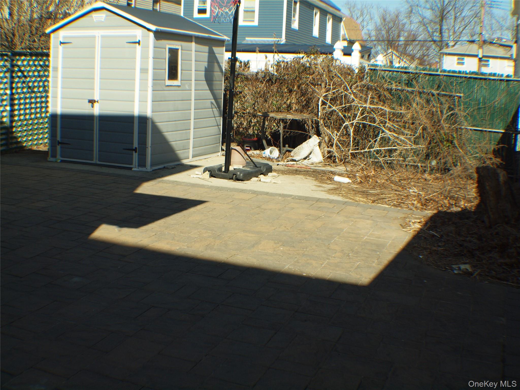 11137 156th Street Property Photo 9