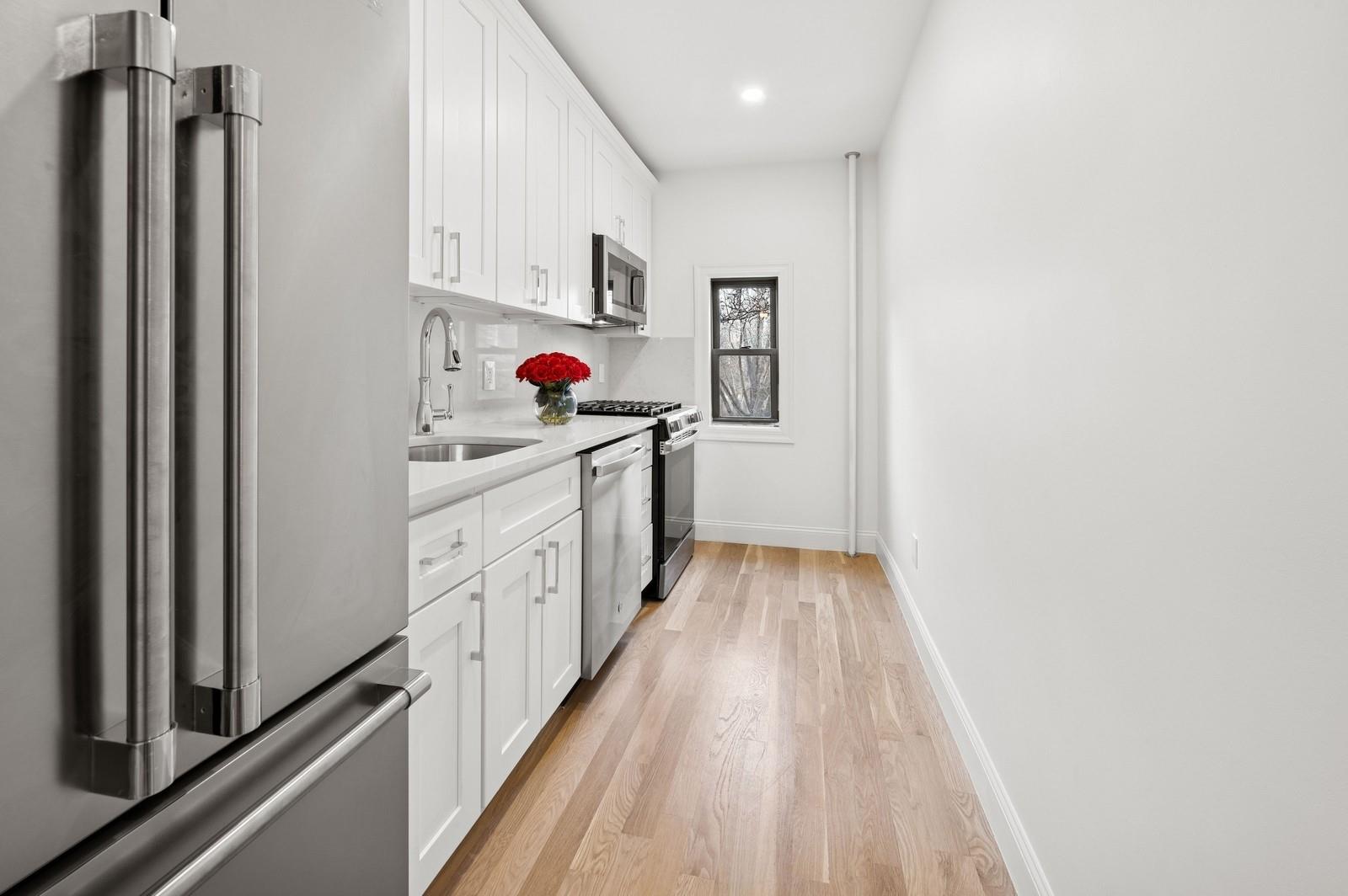 18 Palmer Avenue 3 Property Photo