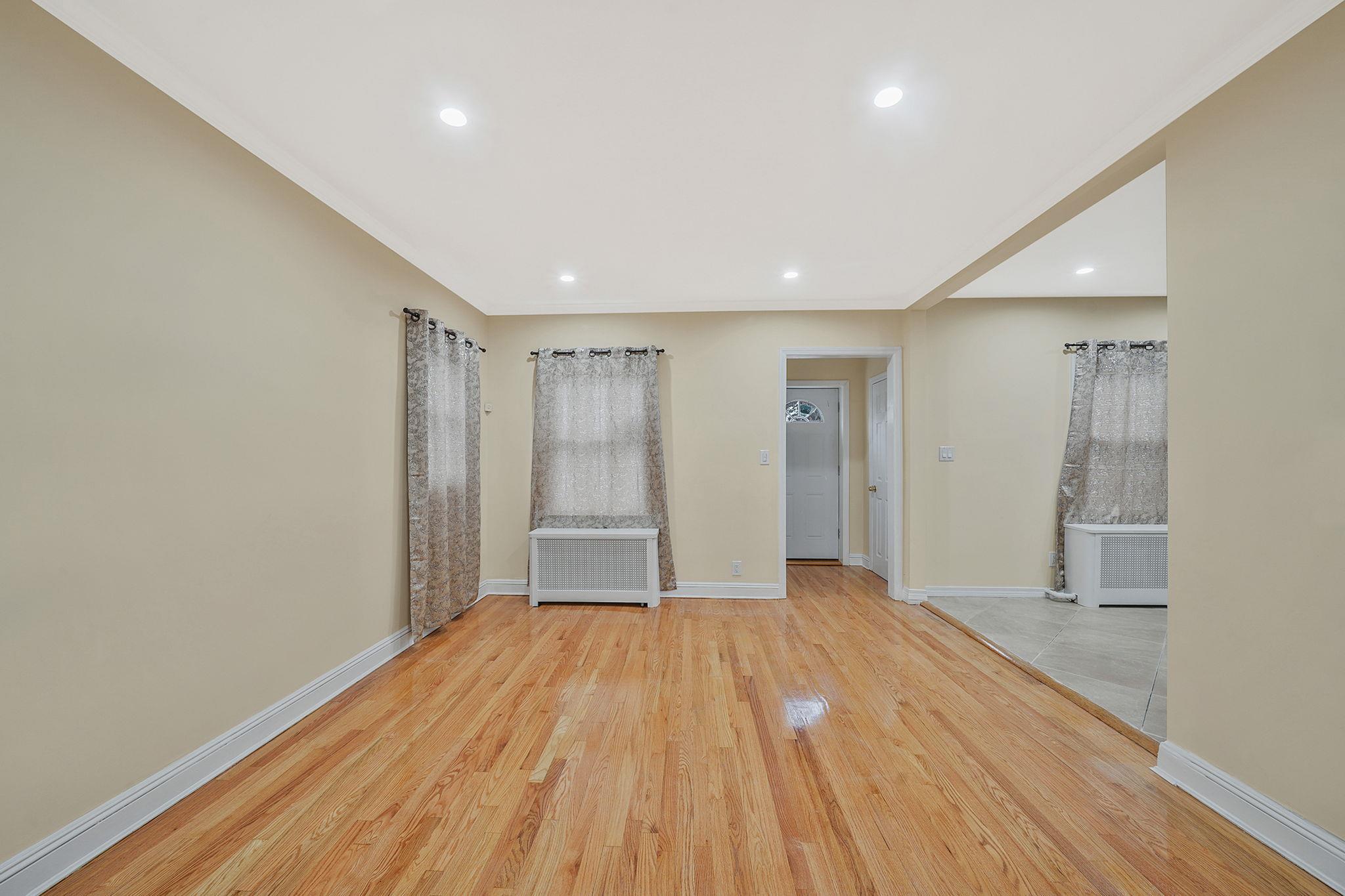 121-16 198th Street Property Photo 12