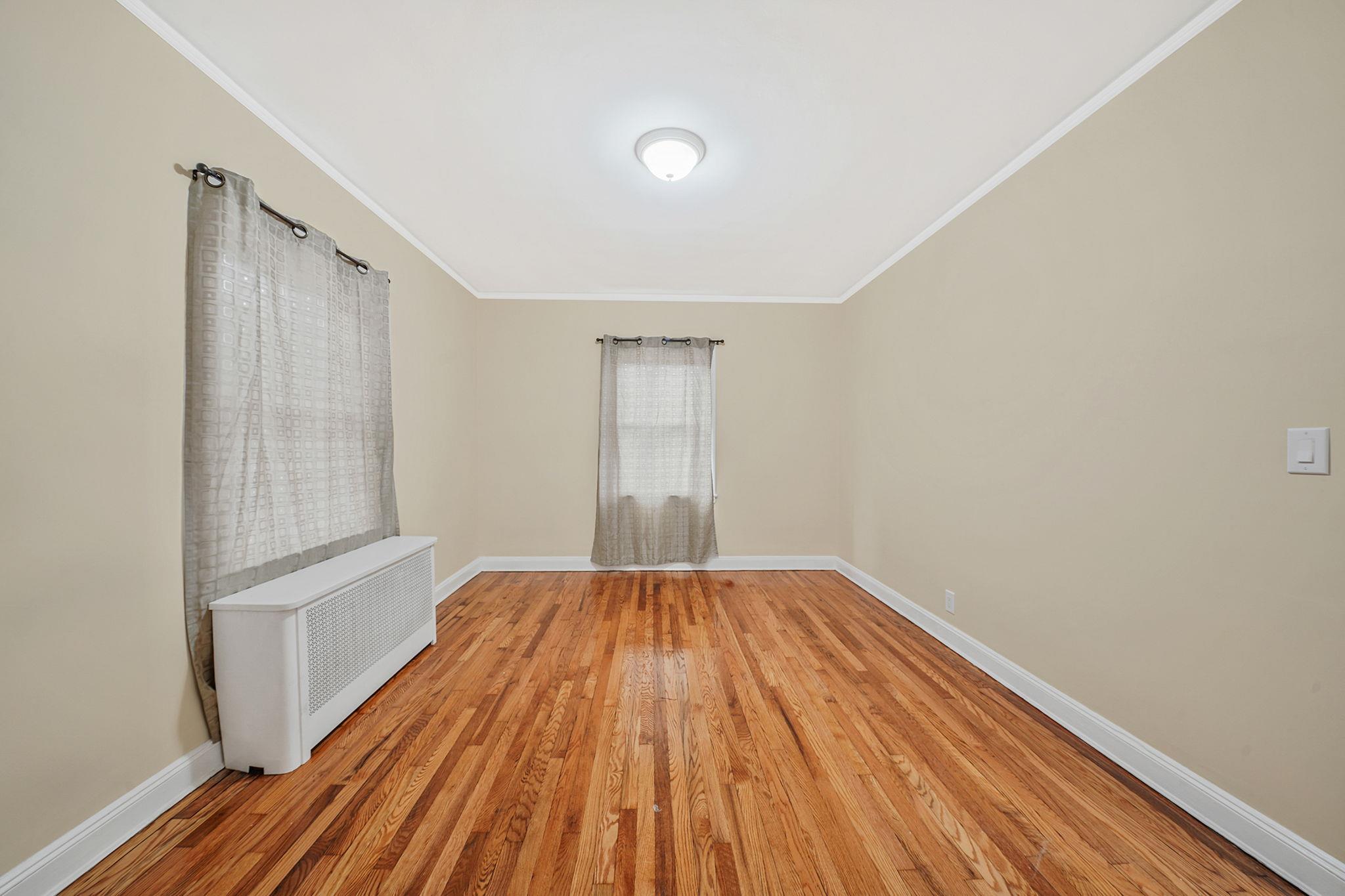 121-16 198th Street Property Photo 16
