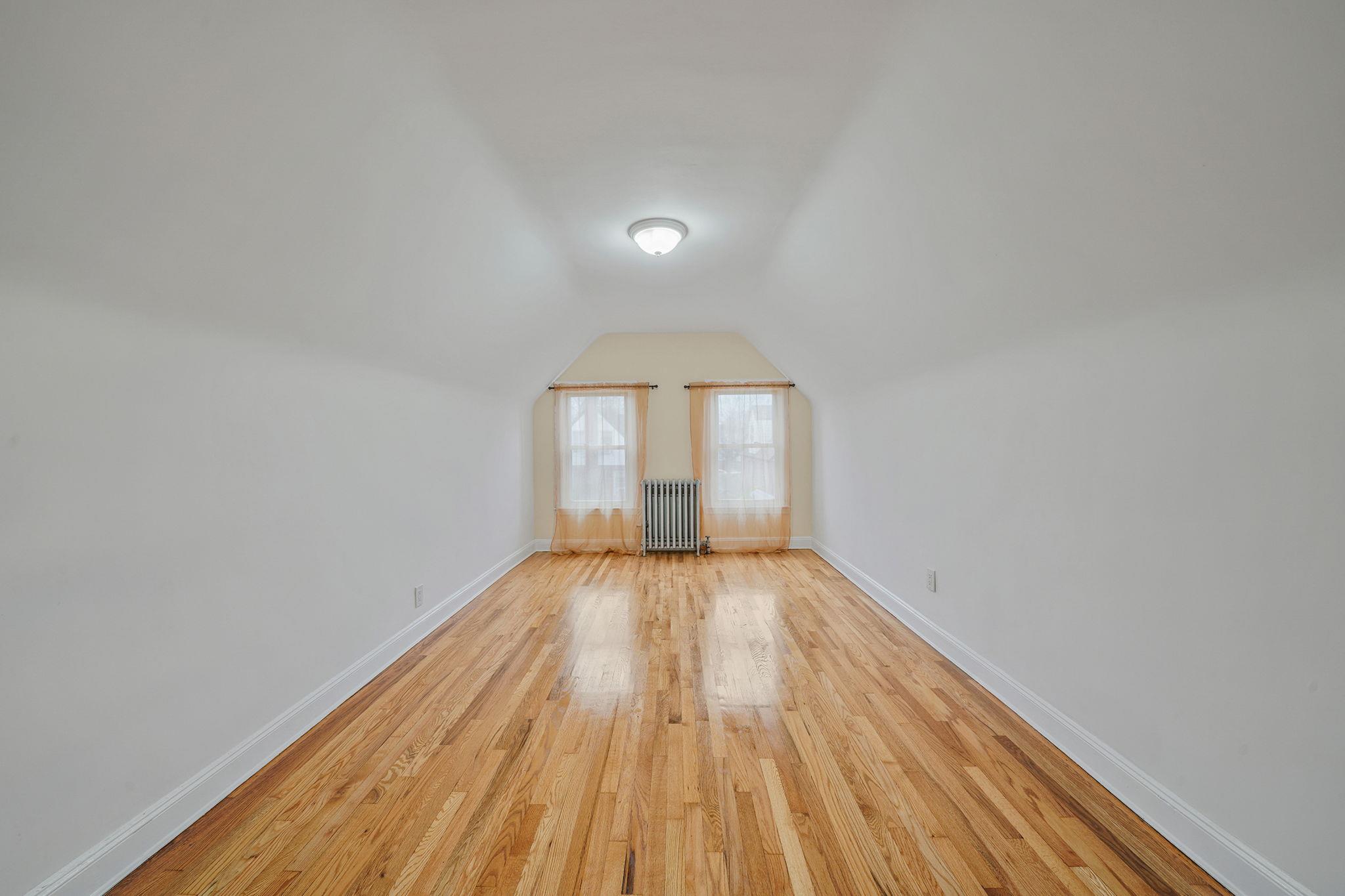 121-16 198th Street Property Photo 25