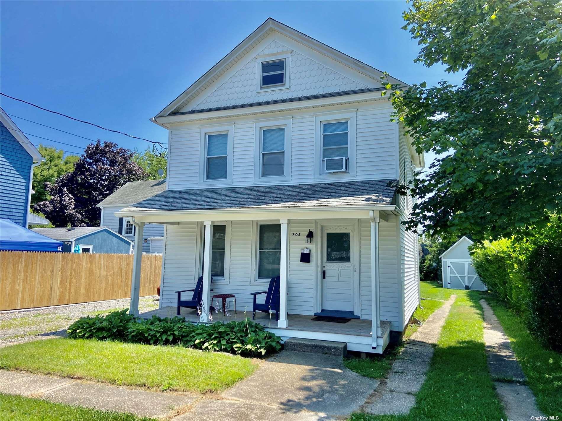 880 Wiggins Street Property Photo