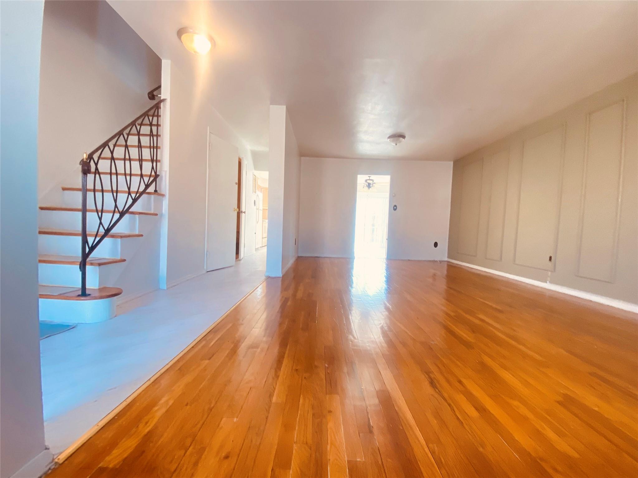 240-02 65 Avenue Property Photo 3