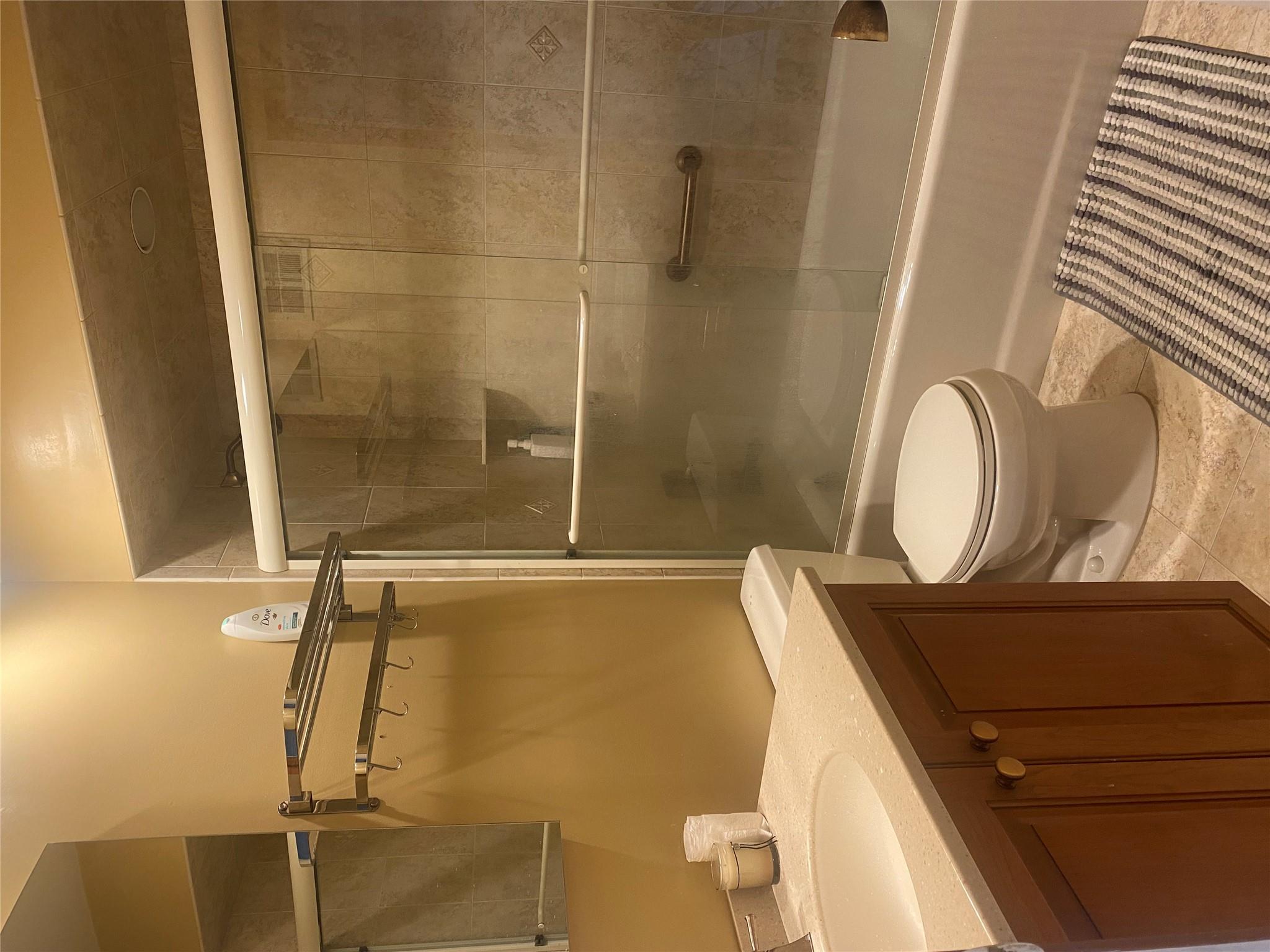 240-02 65 Avenue Property Photo 6