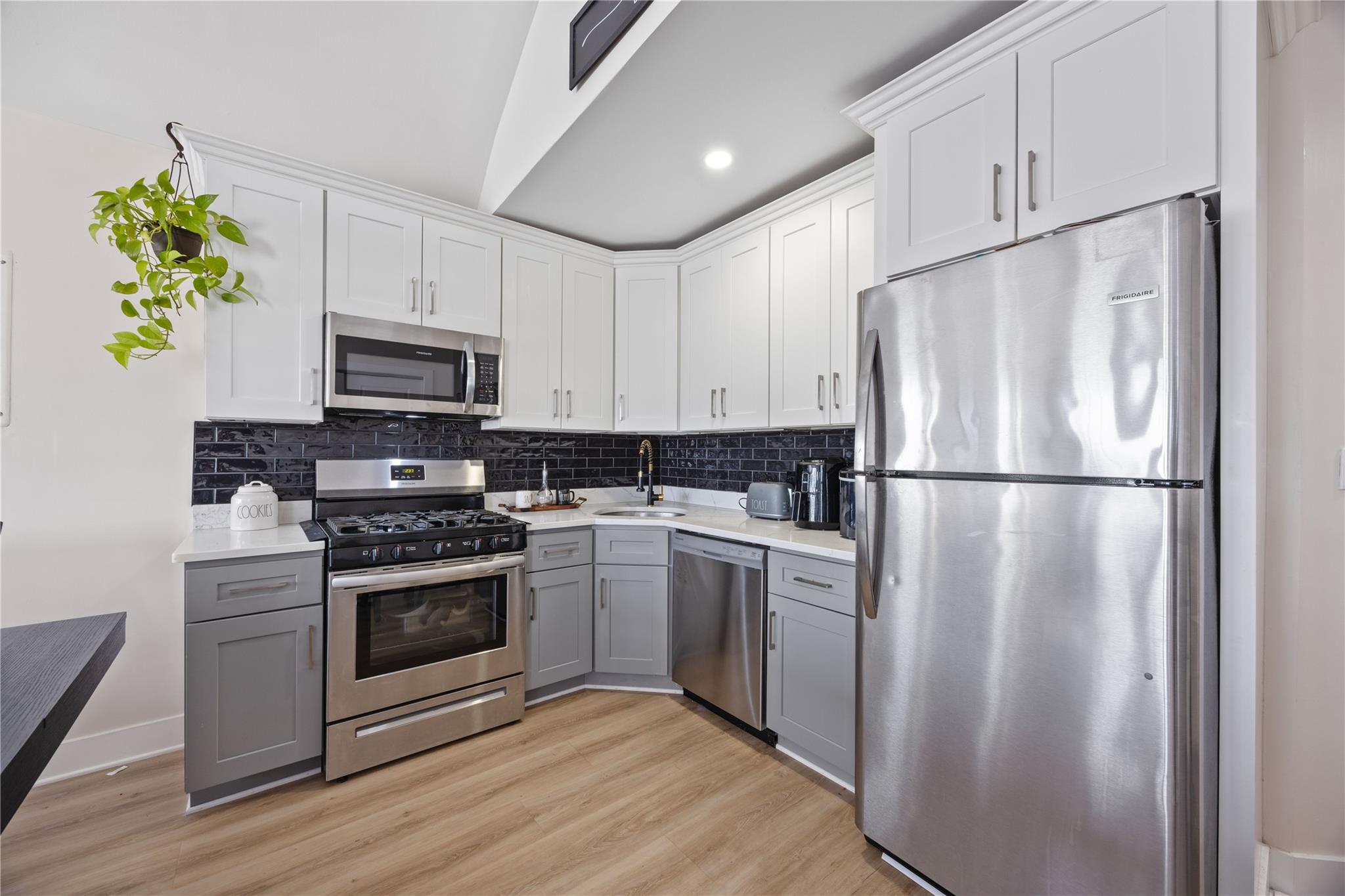 515 Beach 43rd Street Property Photo 8