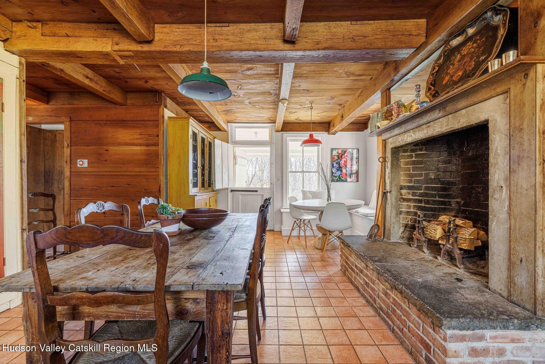 582 Old Kings Highway Property Photo 11