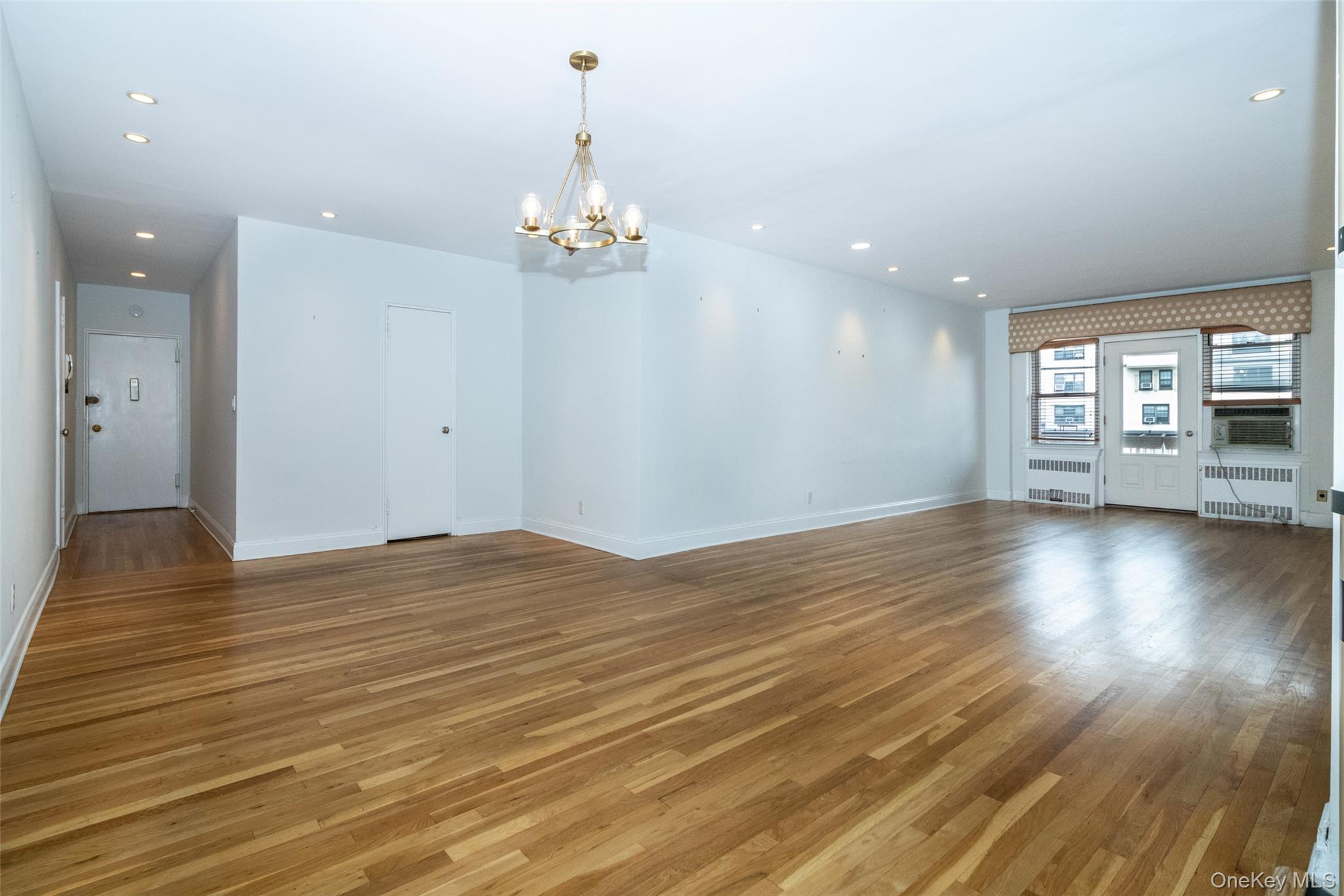 1255 North Avenue C-2t Property Photo 4