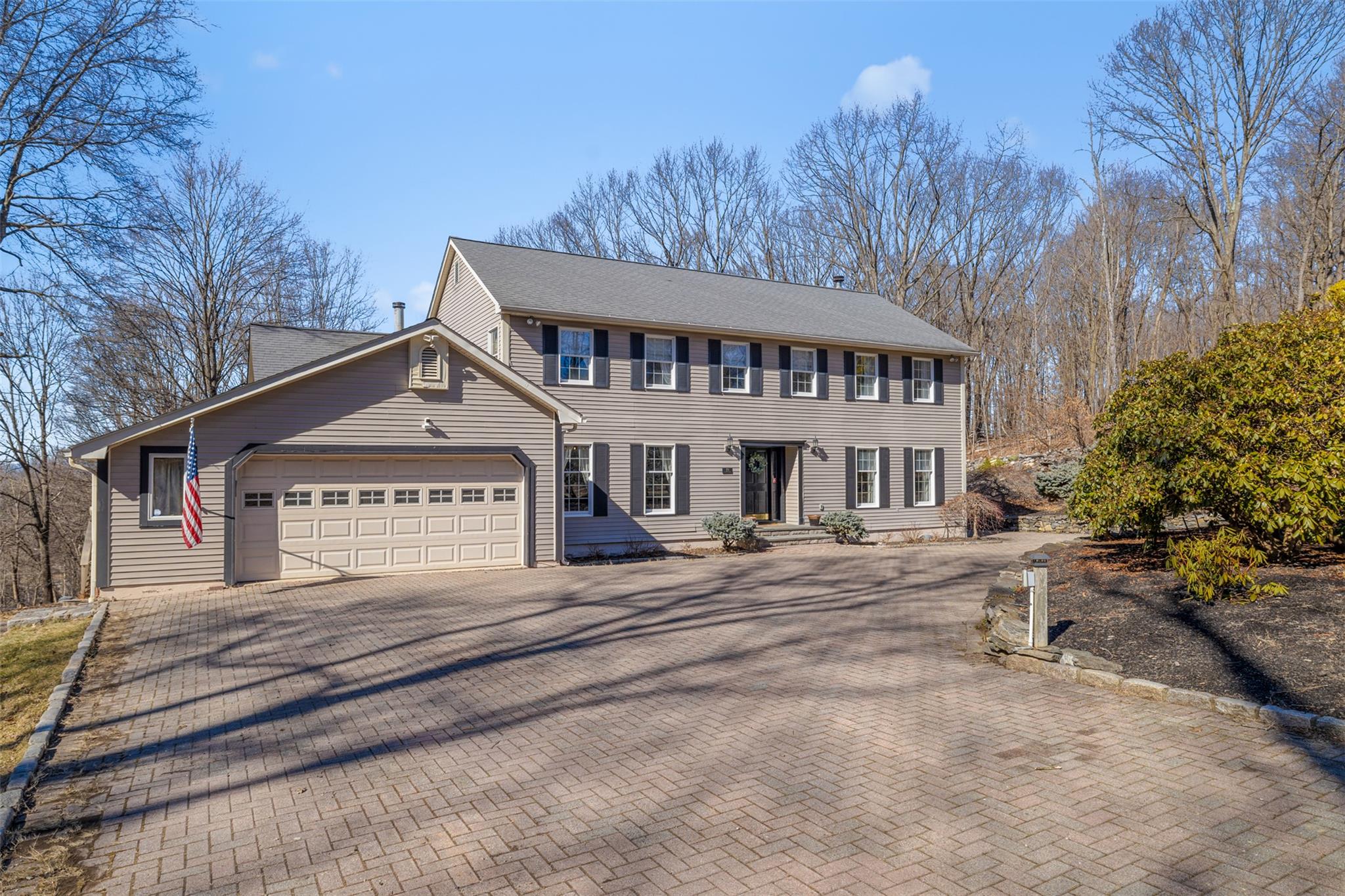19 Wagner Drive Property Photo 1