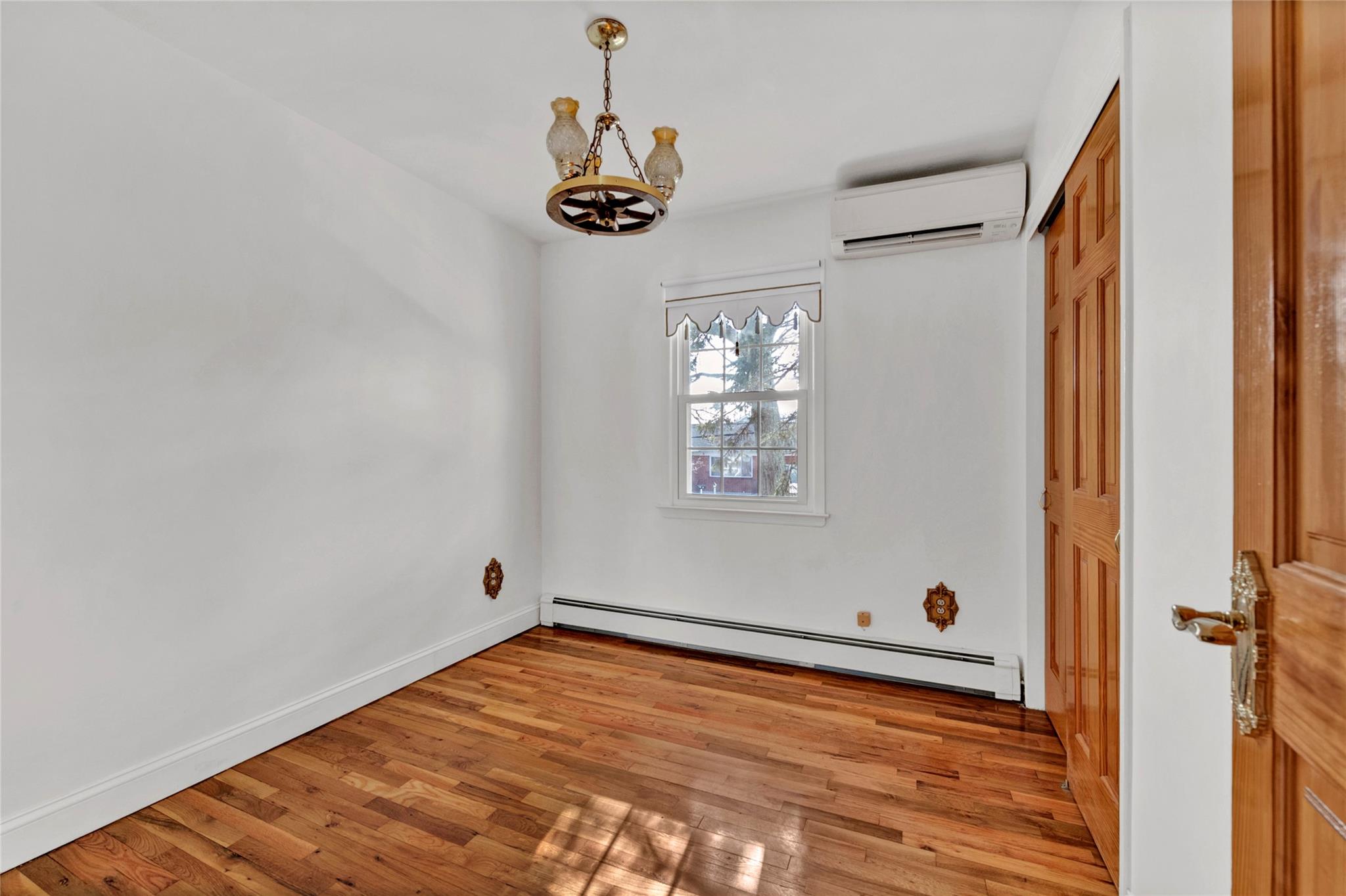 1 8th Street Property Photo 12