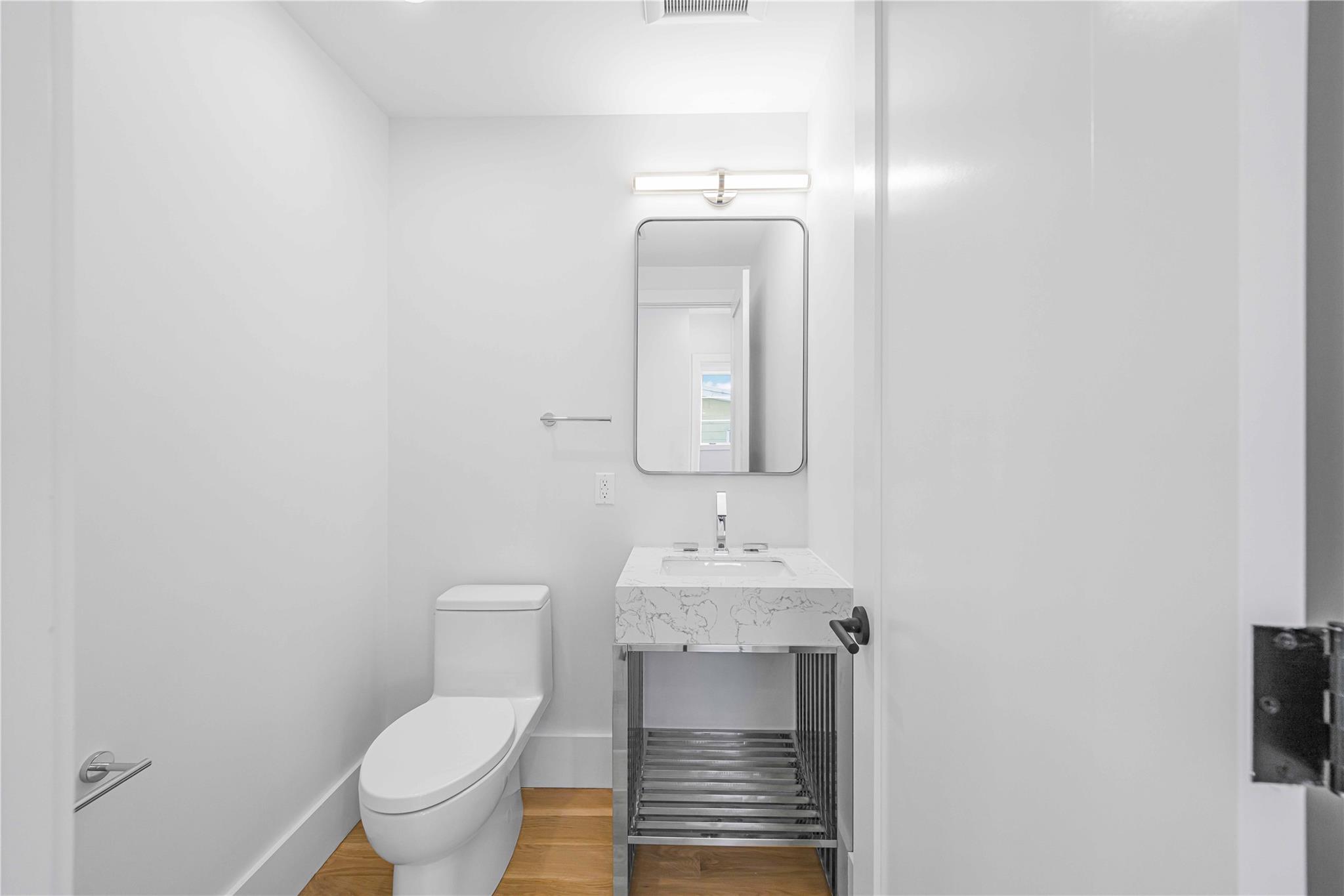 156 Palisade Street D Property Photo 14