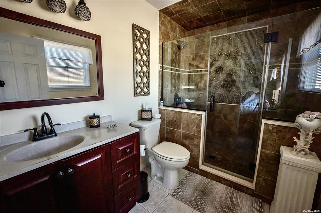 119 Vineyard Way Property Photo 13