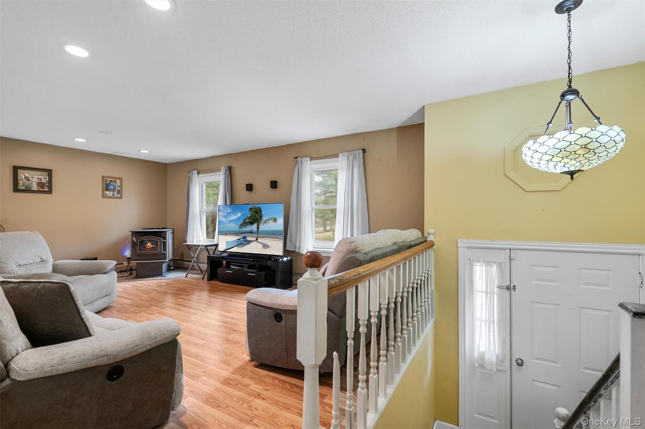 4 Thistle Lane Property Photo 5