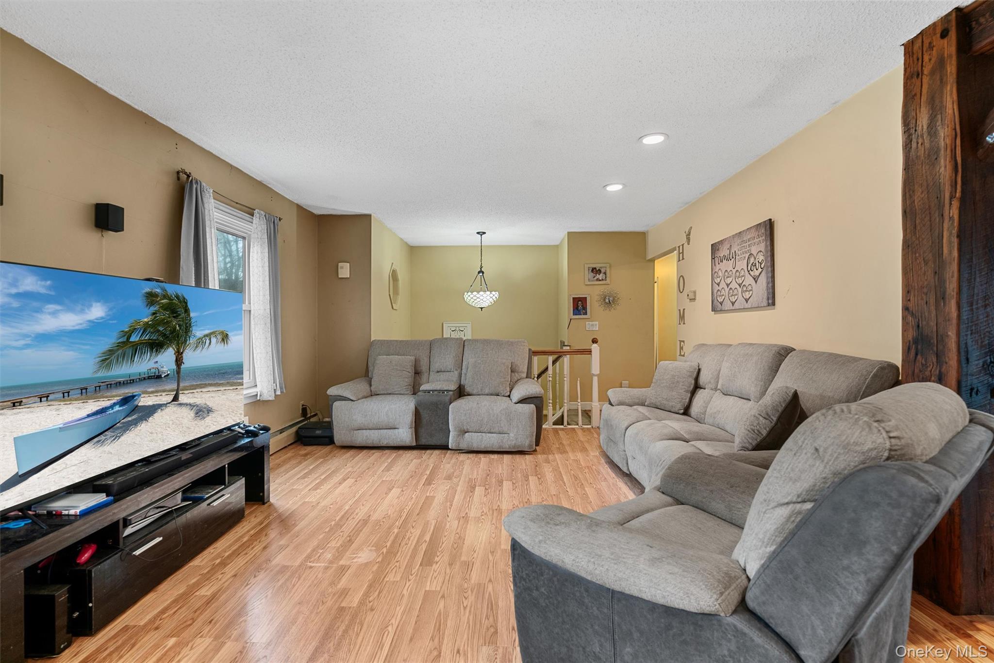 4 Thistle Lane Property Photo 8
