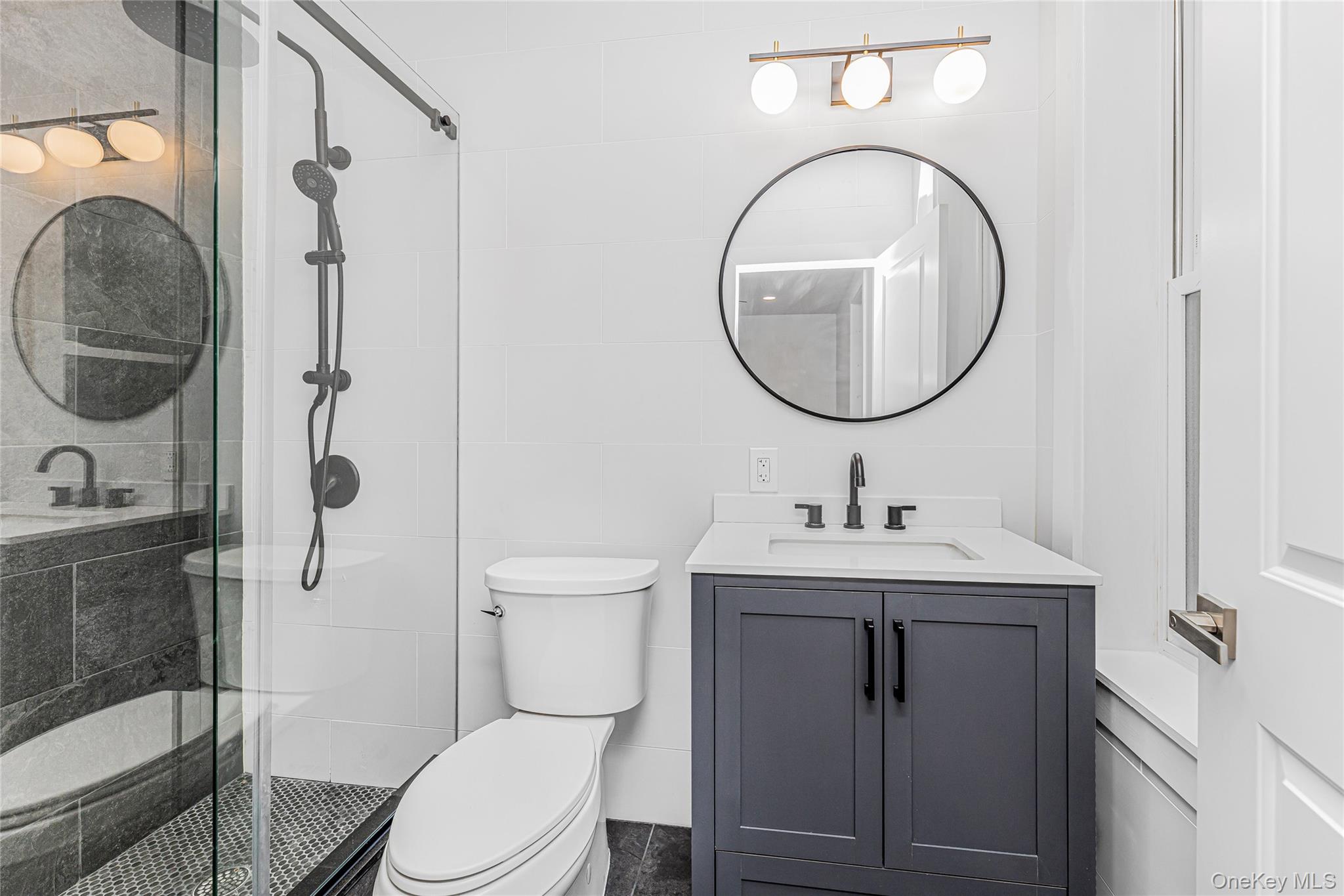 6140 Delafield Avenue Property Photo 18