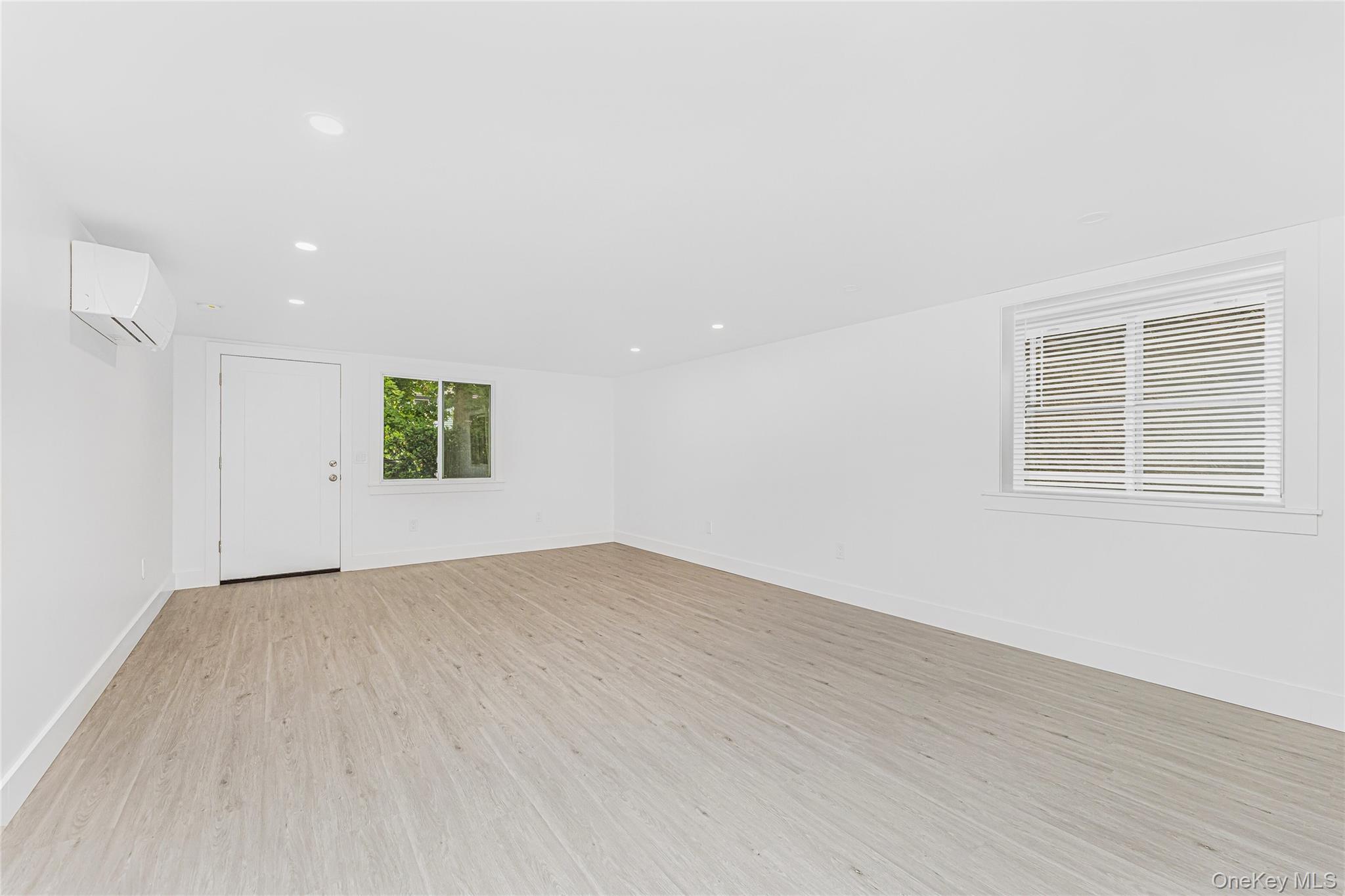 6140 Delafield Avenue Property Photo 35