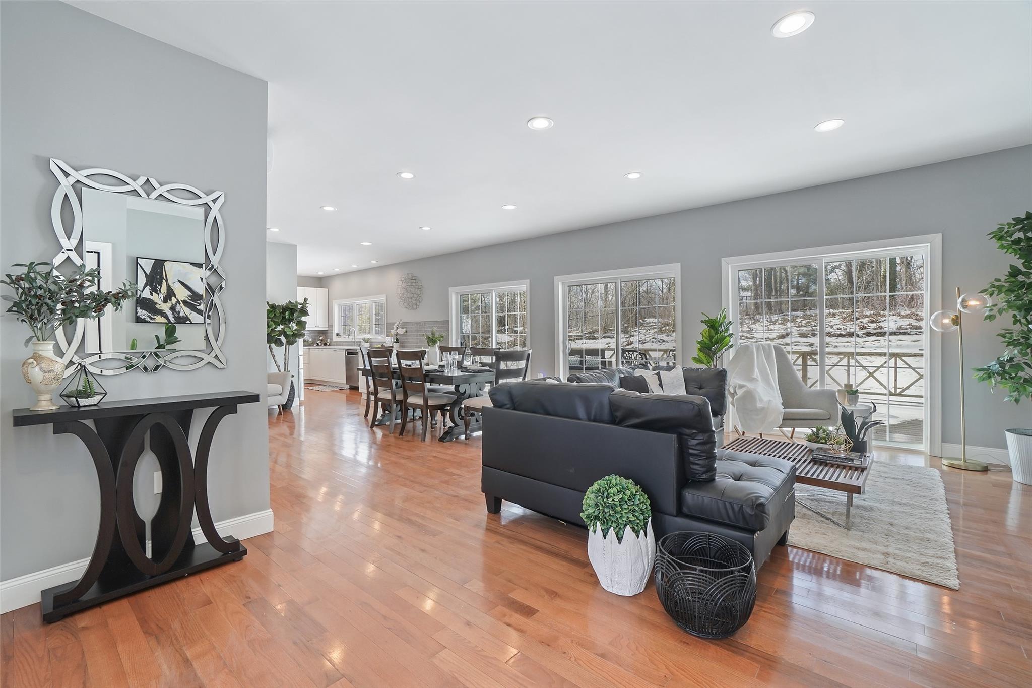 4 Cameli Drive Property Photo 10