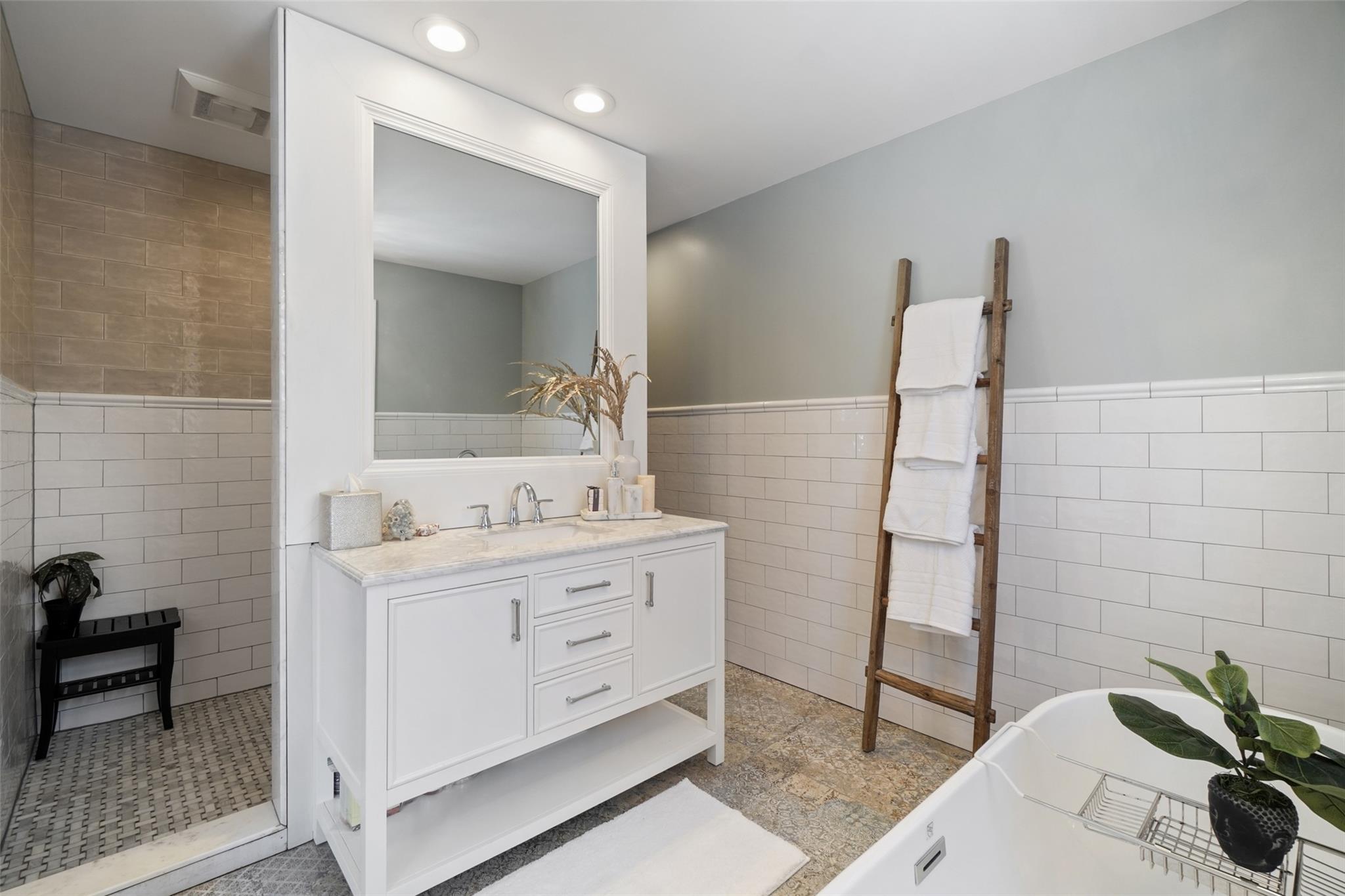 4 Cameli Drive Property Photo 20