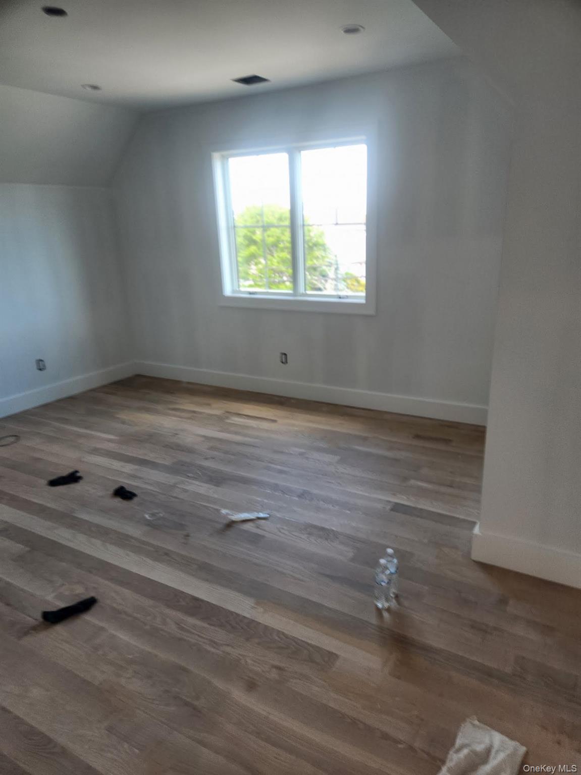 39 Leewater Avenue Property Photo 6