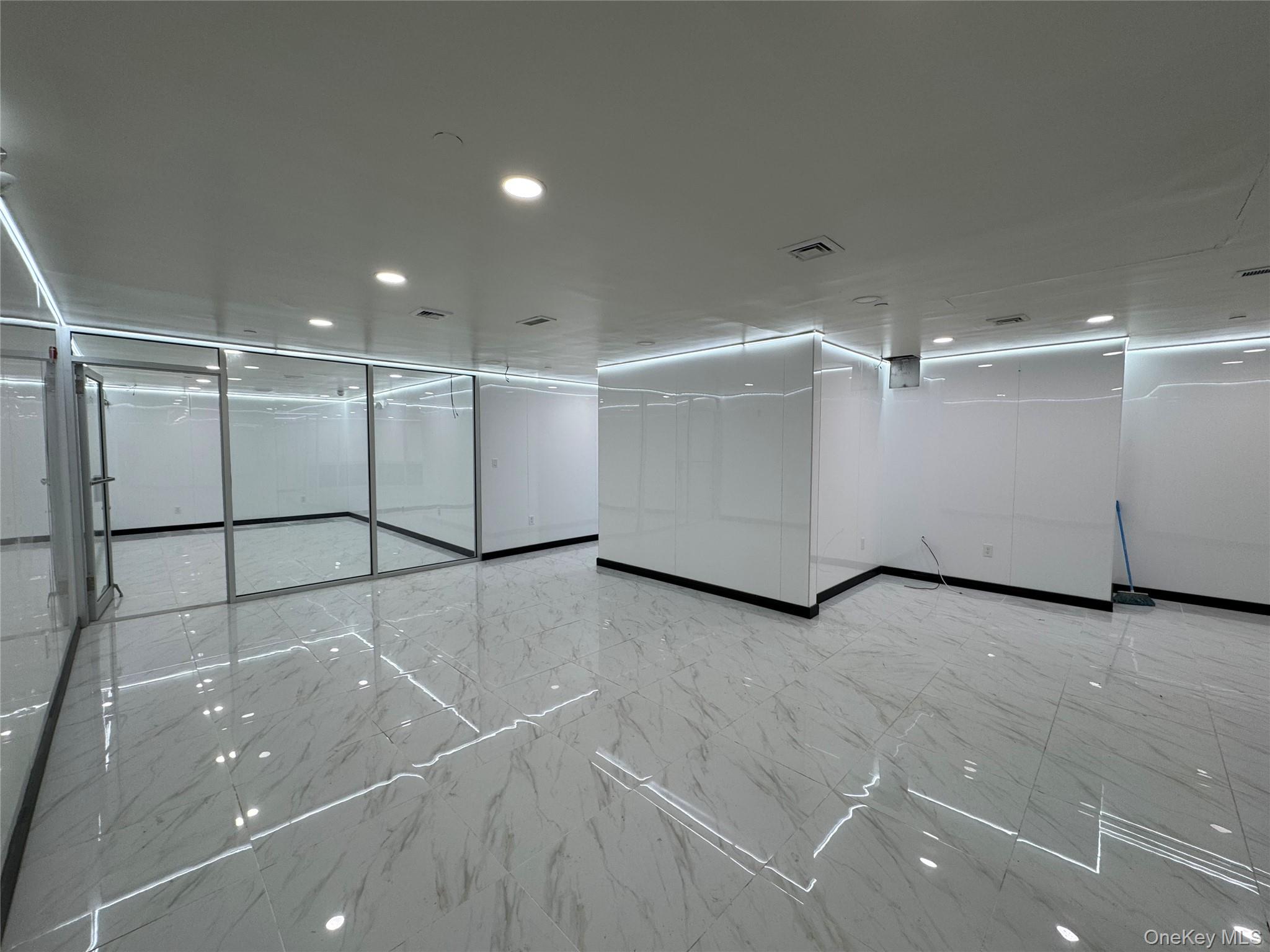 142-28 38th Avenue Office Property Photo 9