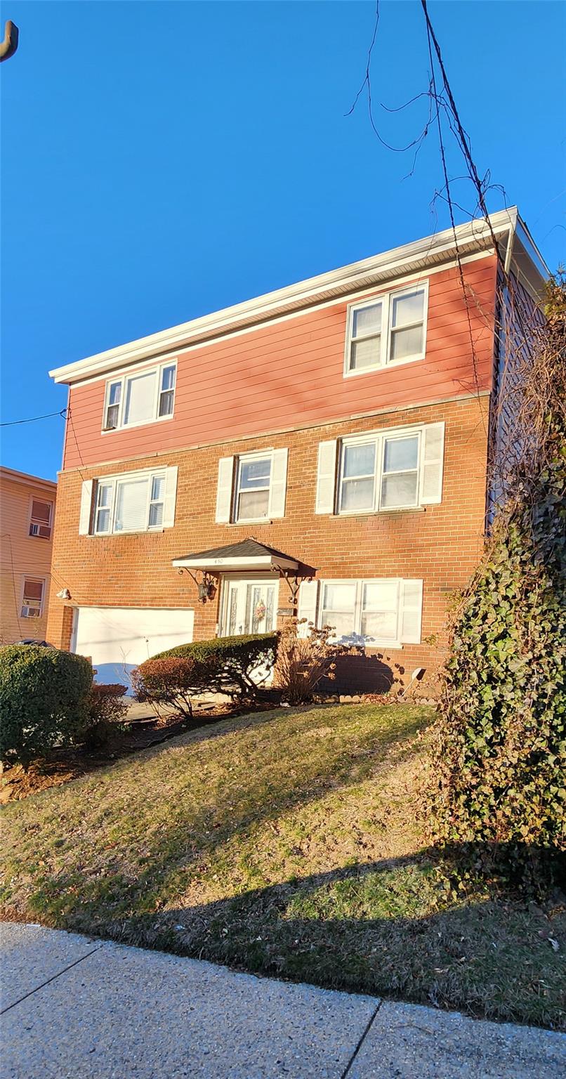 450 Highland Avenue Property Photo