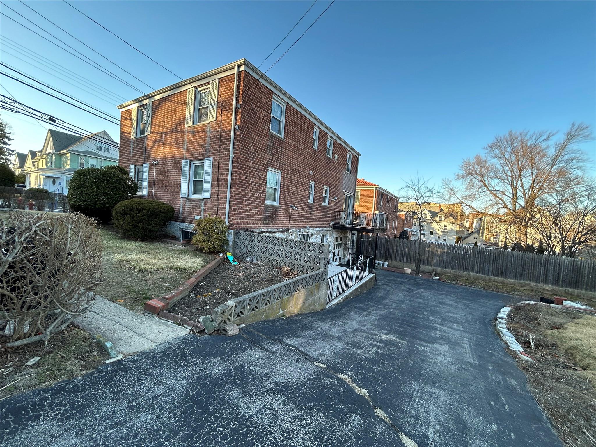 740 Palisade Avenue Property Photo 11