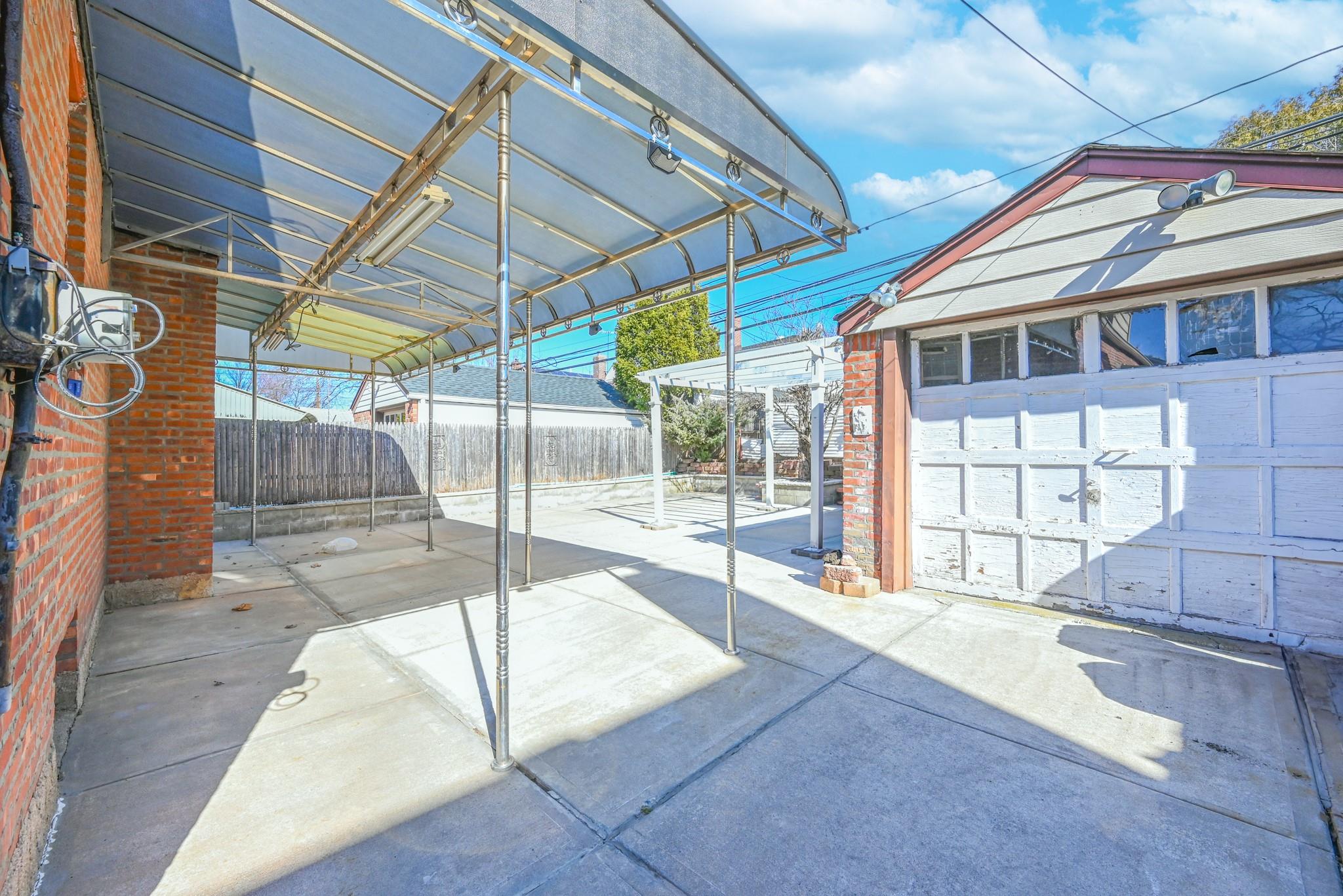 118 Sussex Road Property Photo 3