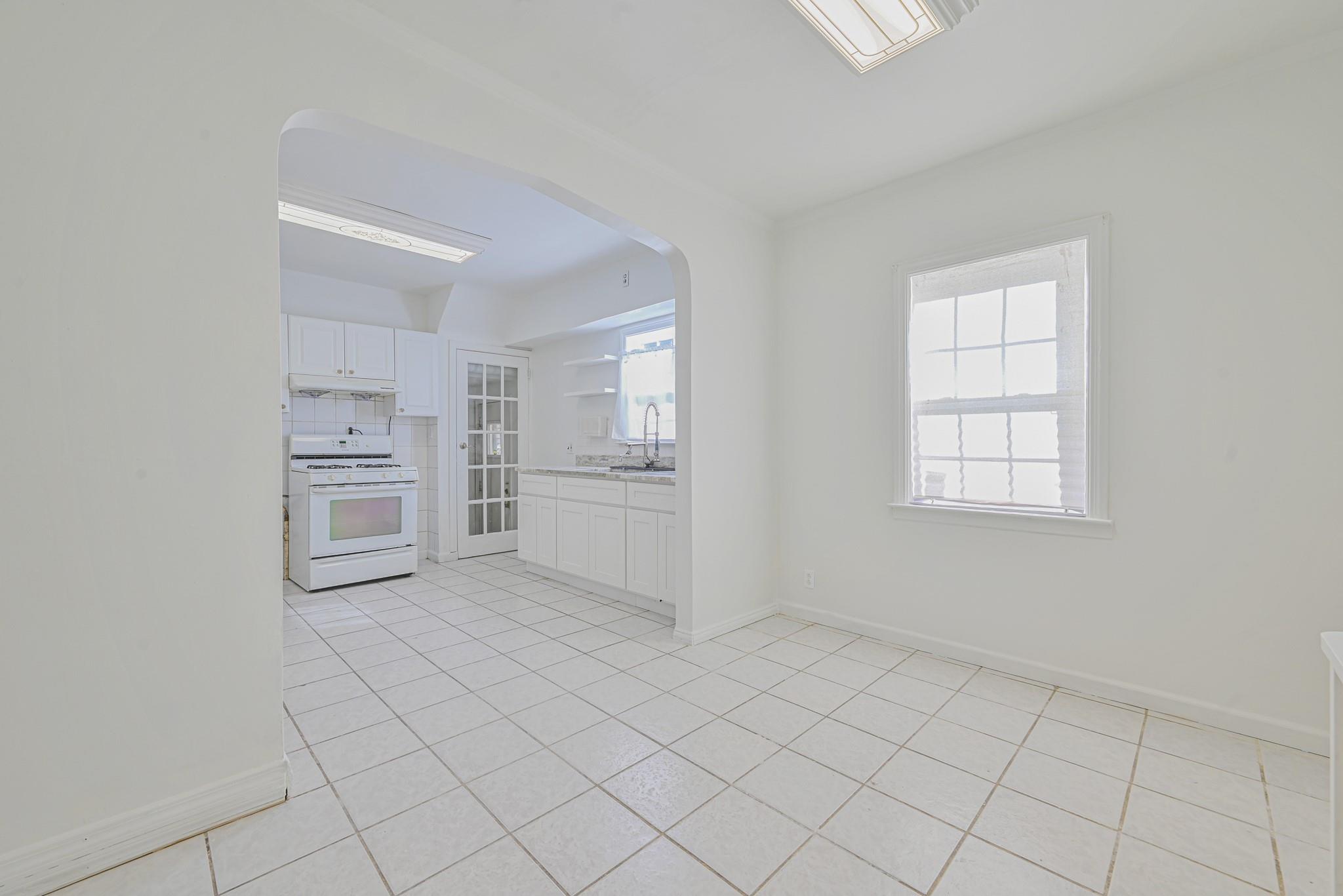 118 Sussex Road Property Photo 11