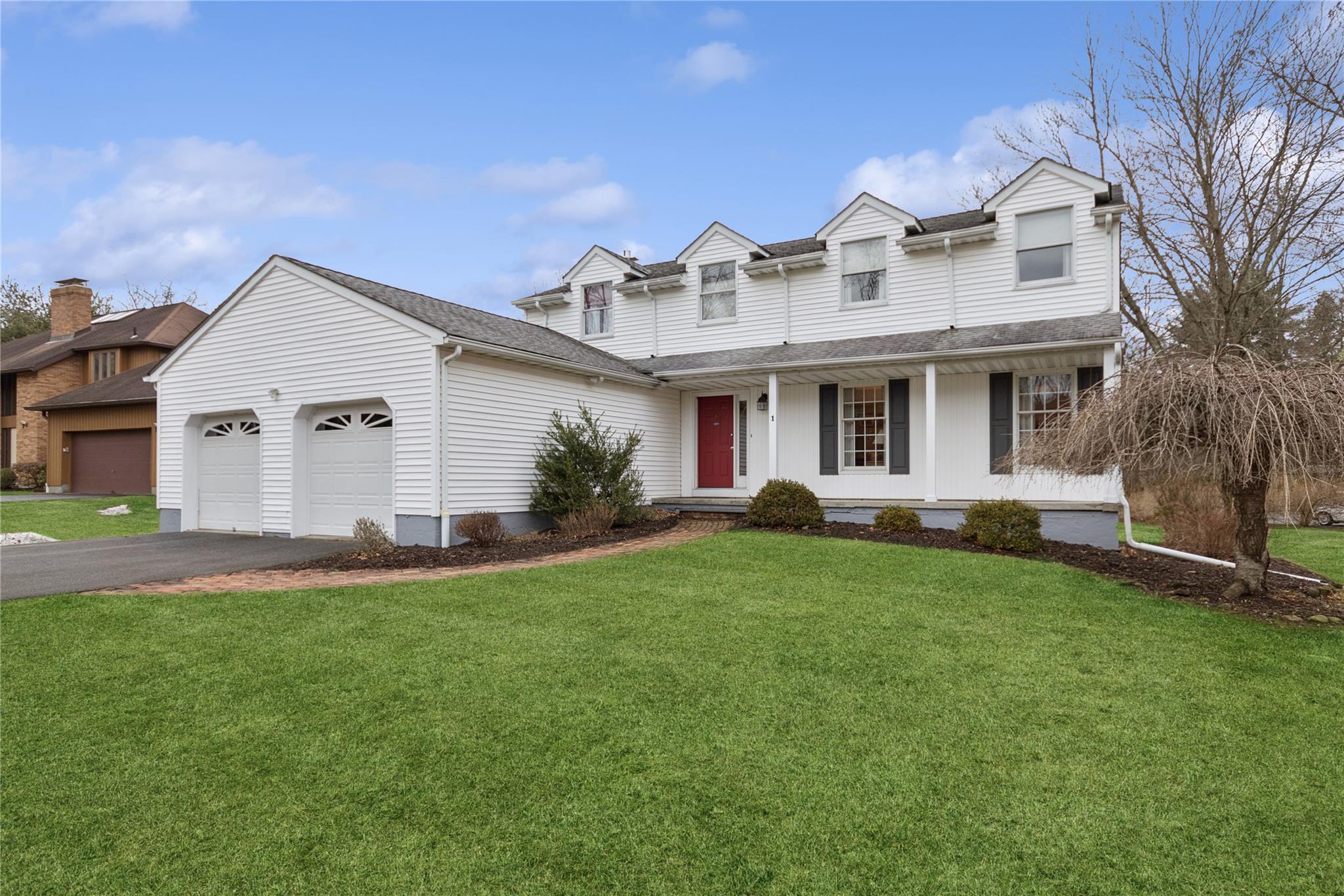 1 Loren Drive Property Photo
