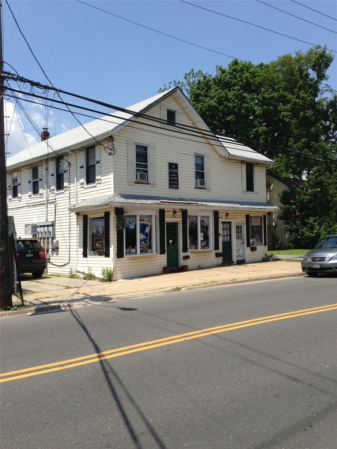 239 Glen Cove Avenue Property Photo