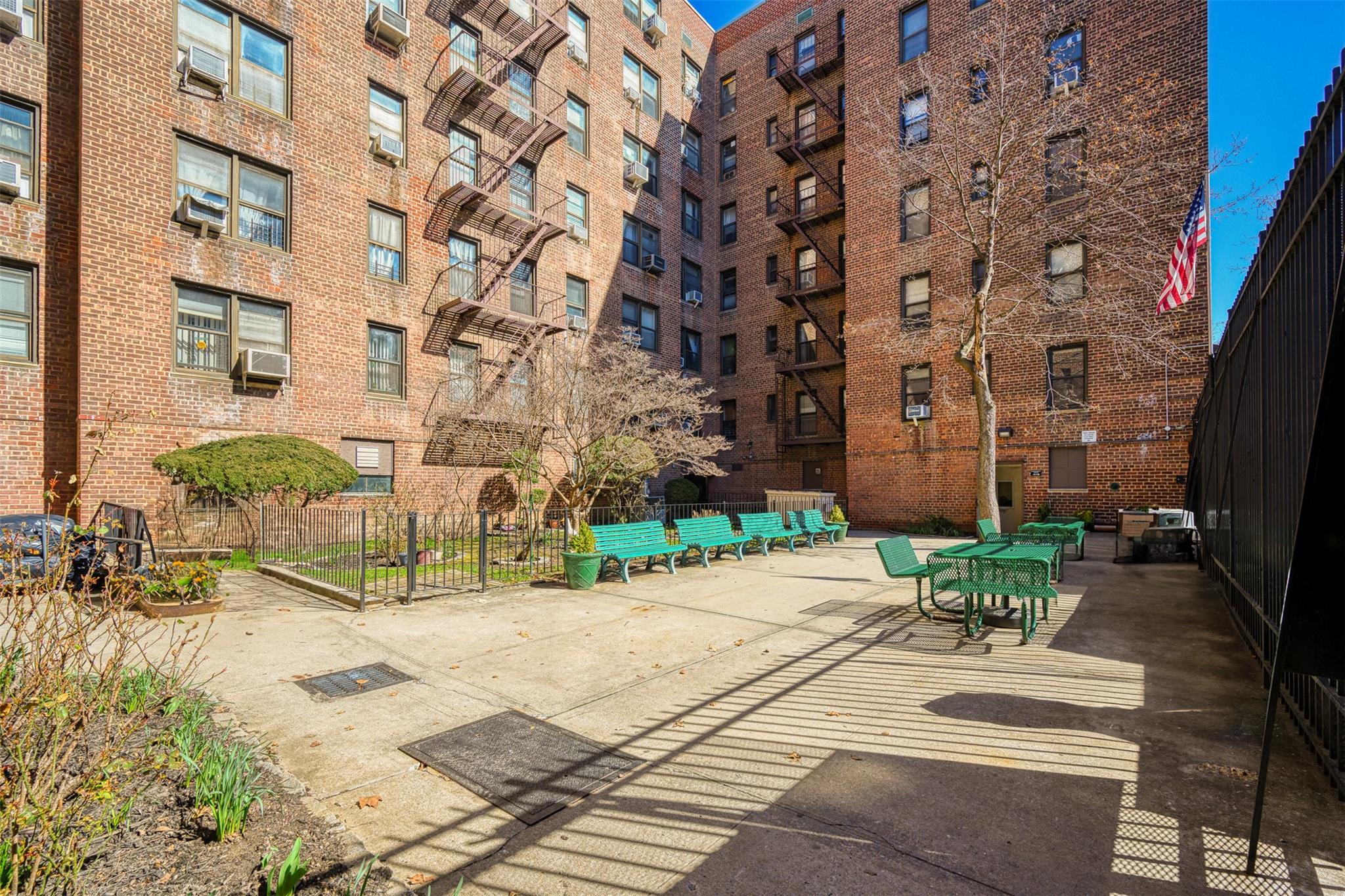 33-47 91st. Street 3h Property Photo 19