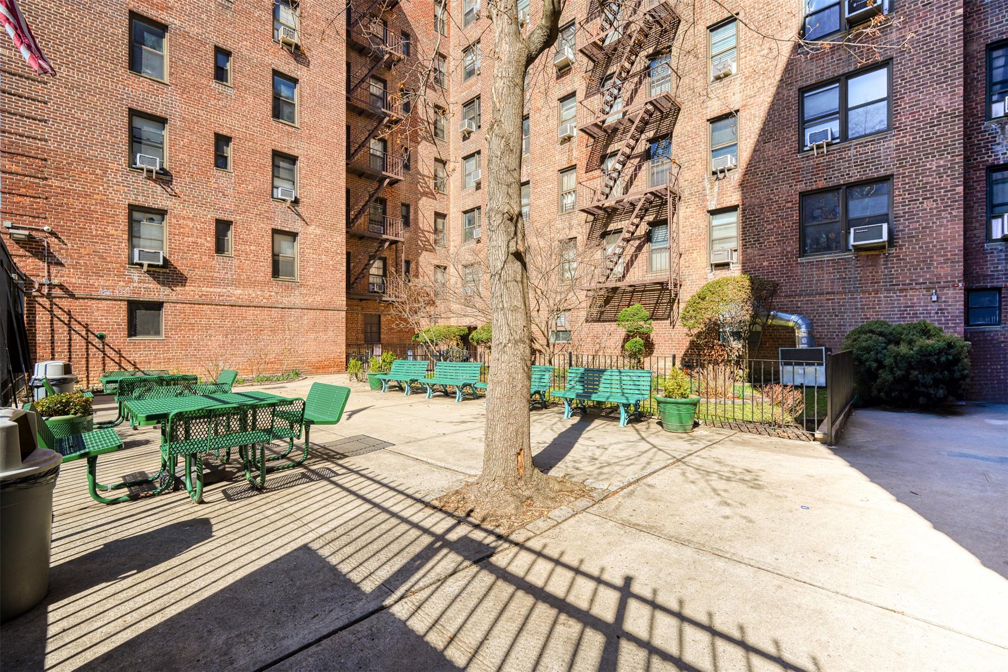 33-47 91st. Street 3h Property Photo 22