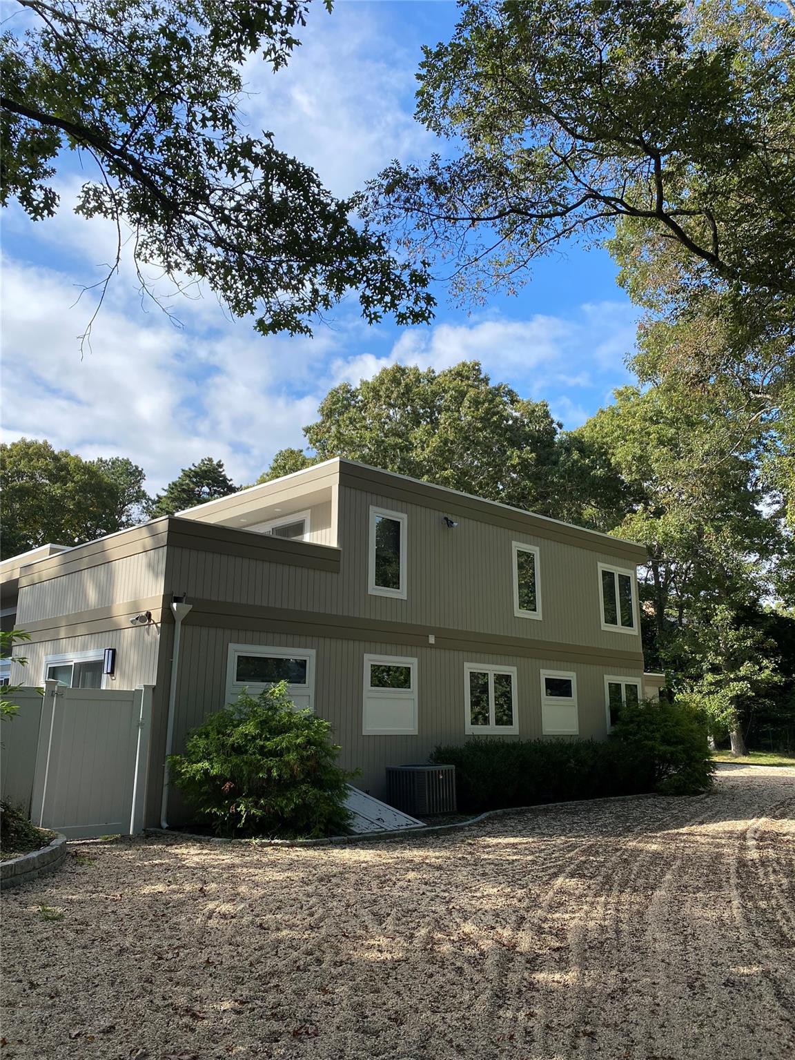14 Woodland Lane Property Photo