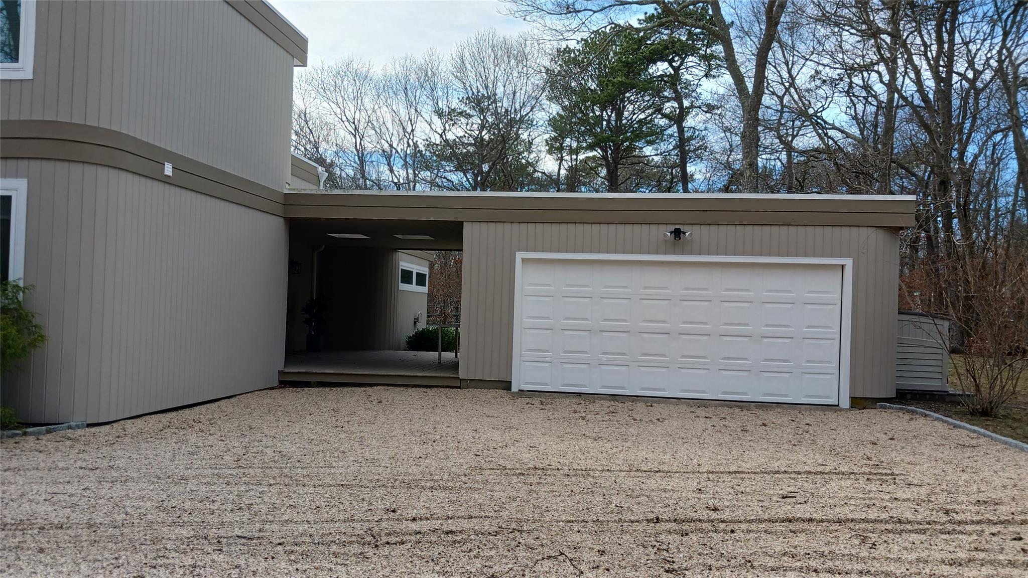 14 Woodland Lane Property Photo 2