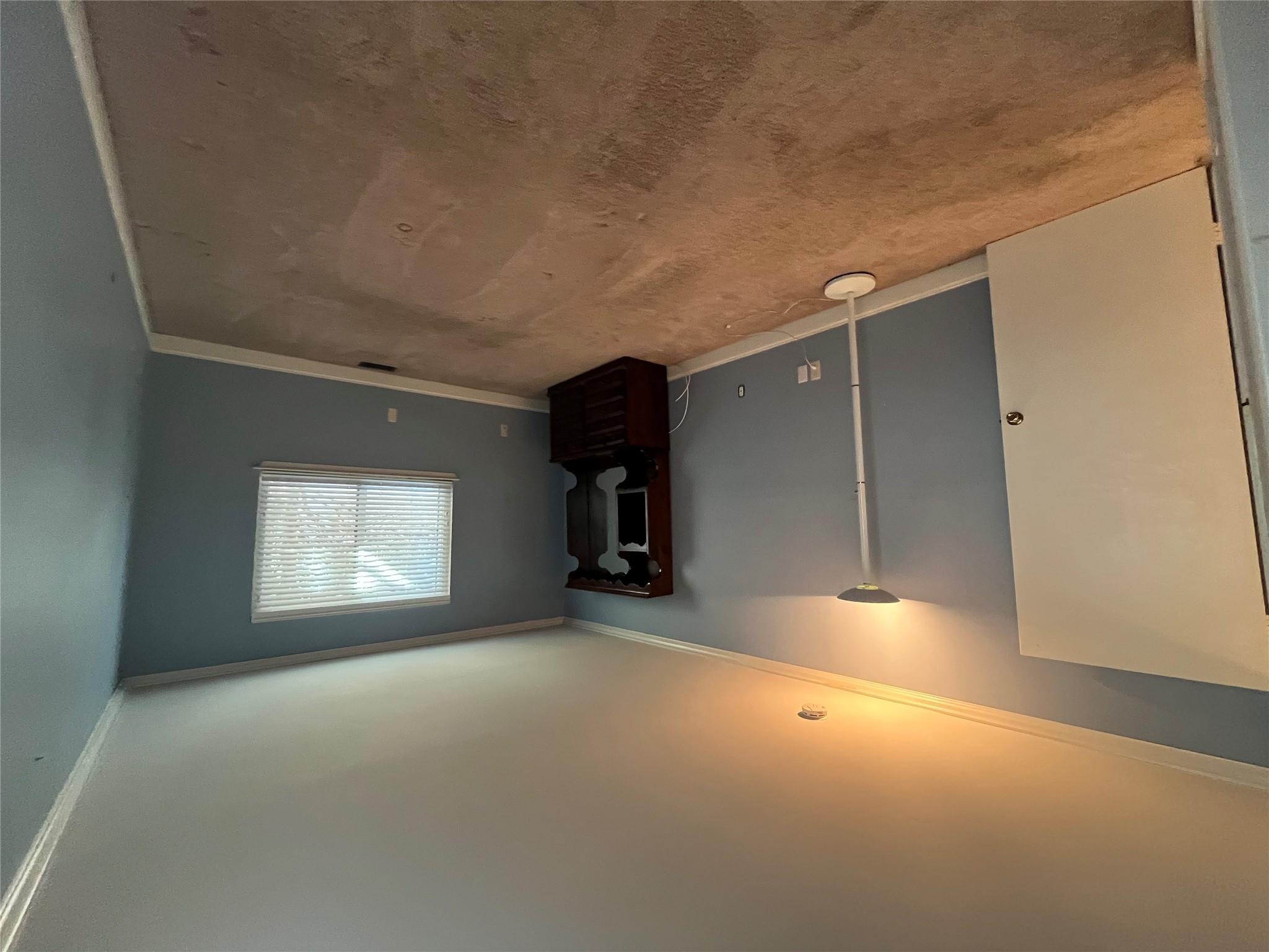 27 Sycamore Drive Bldg 2 A Property Photo 14