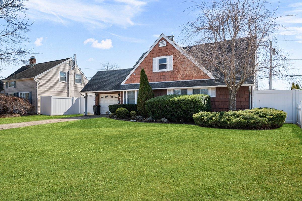 62 Polaris Drive Property Photo 1