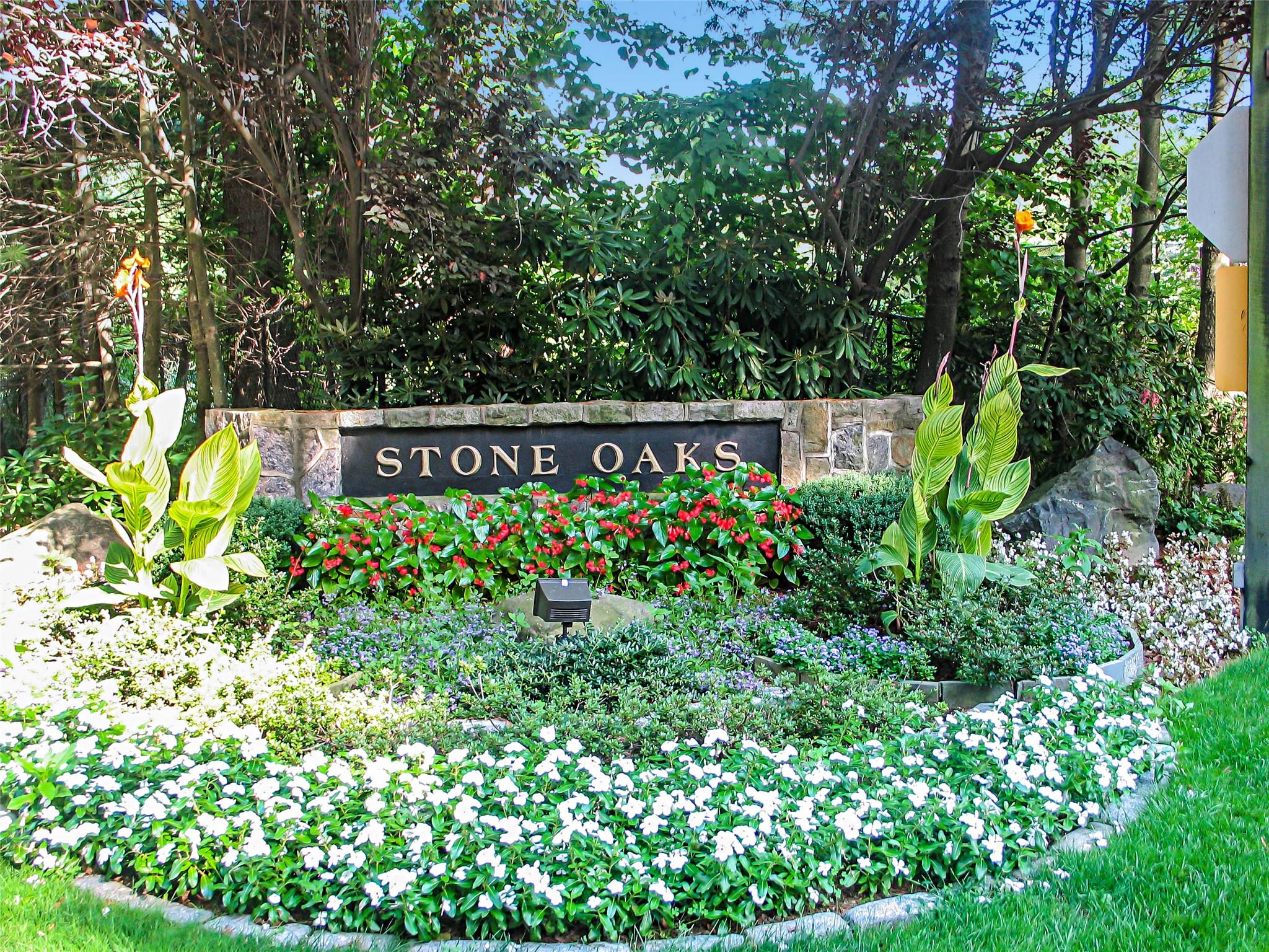 133 Stone Oaks Drive Property Photo 32