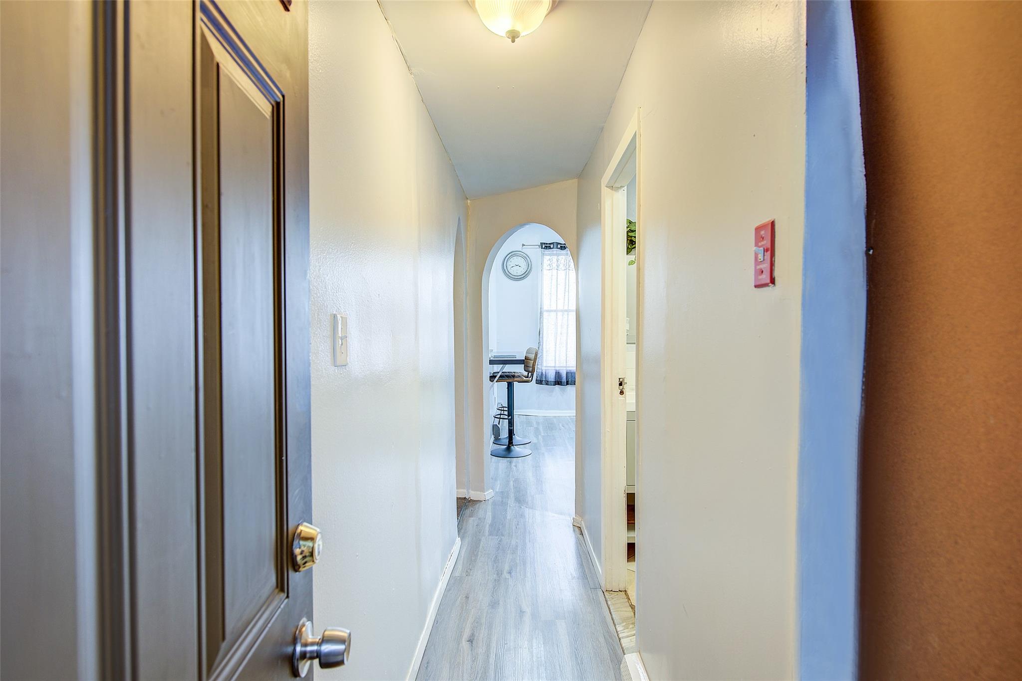 283 Montauk Avenue Property Photo 6