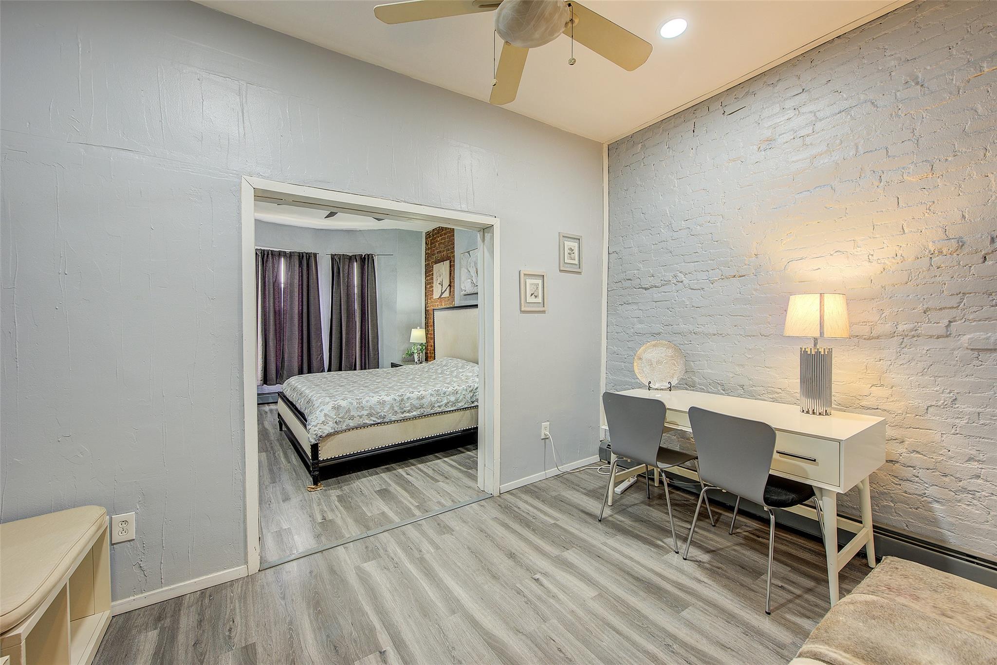283 Montauk Avenue Property Photo 17