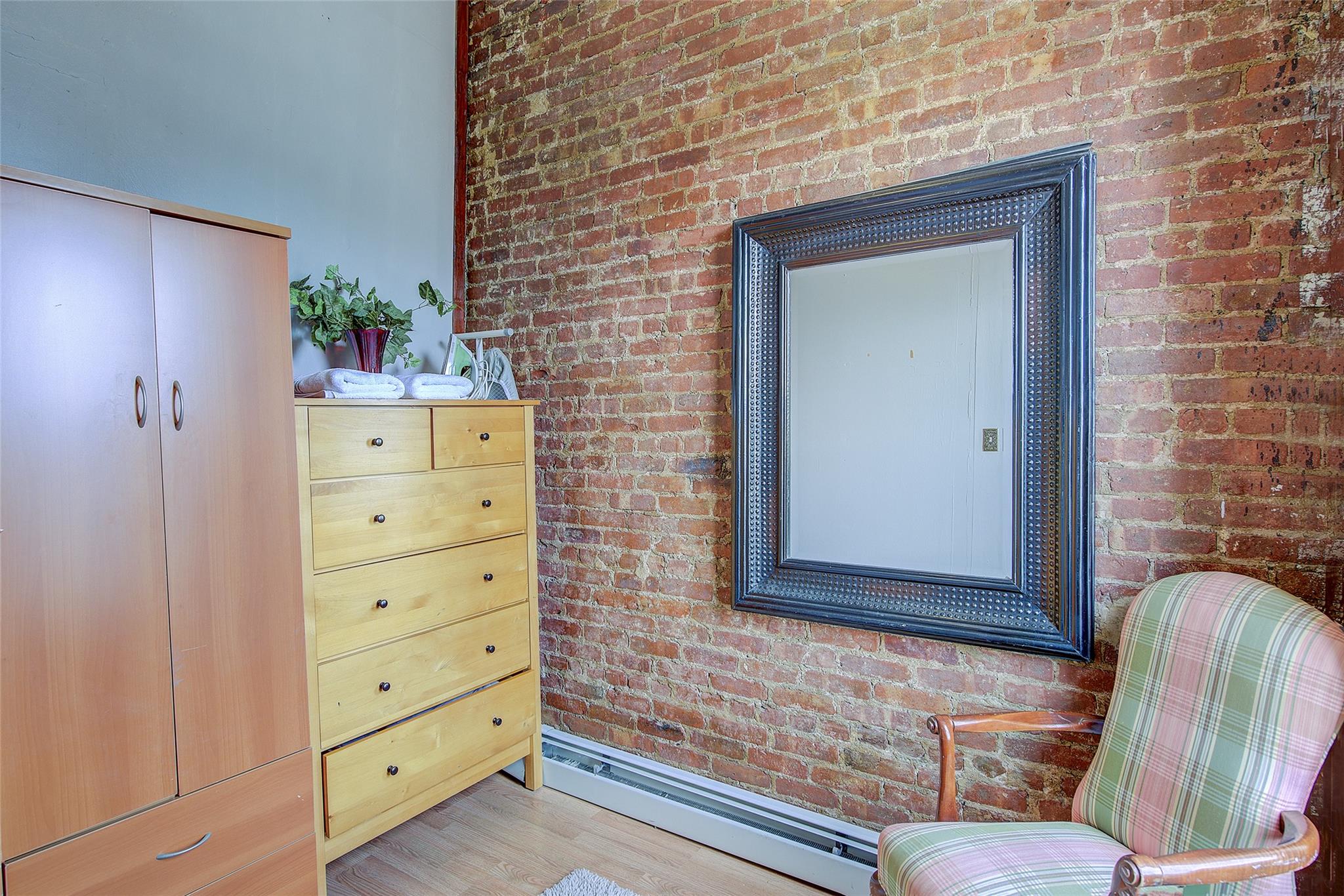 283 Montauk Avenue Property Photo 21
