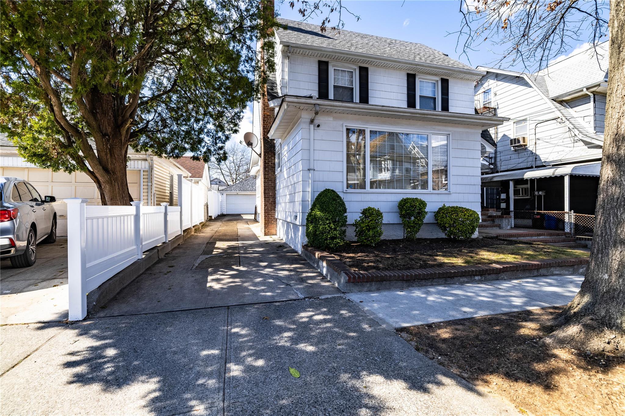 10540 92nd Street Property Photo