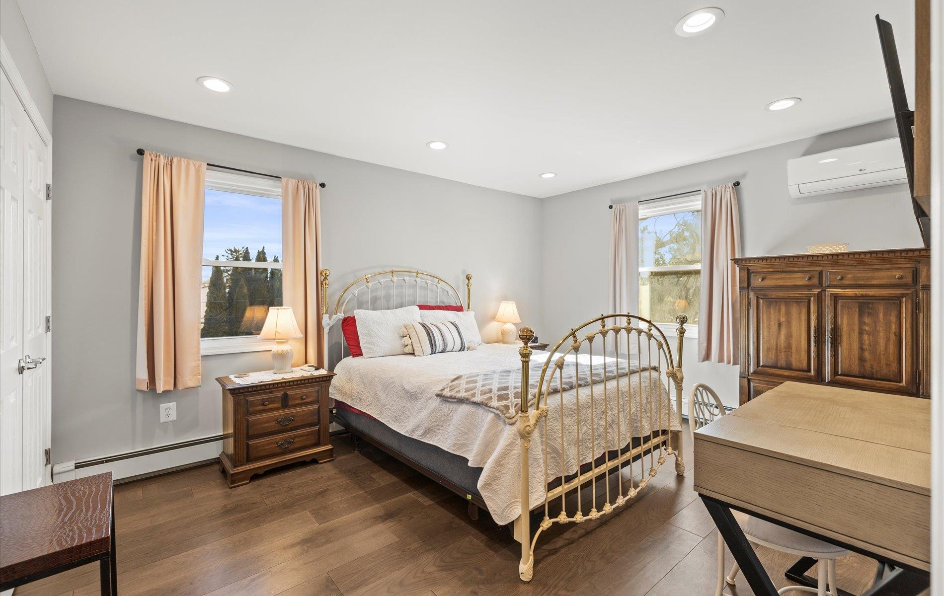 7 Spencer Way Property Photo 31