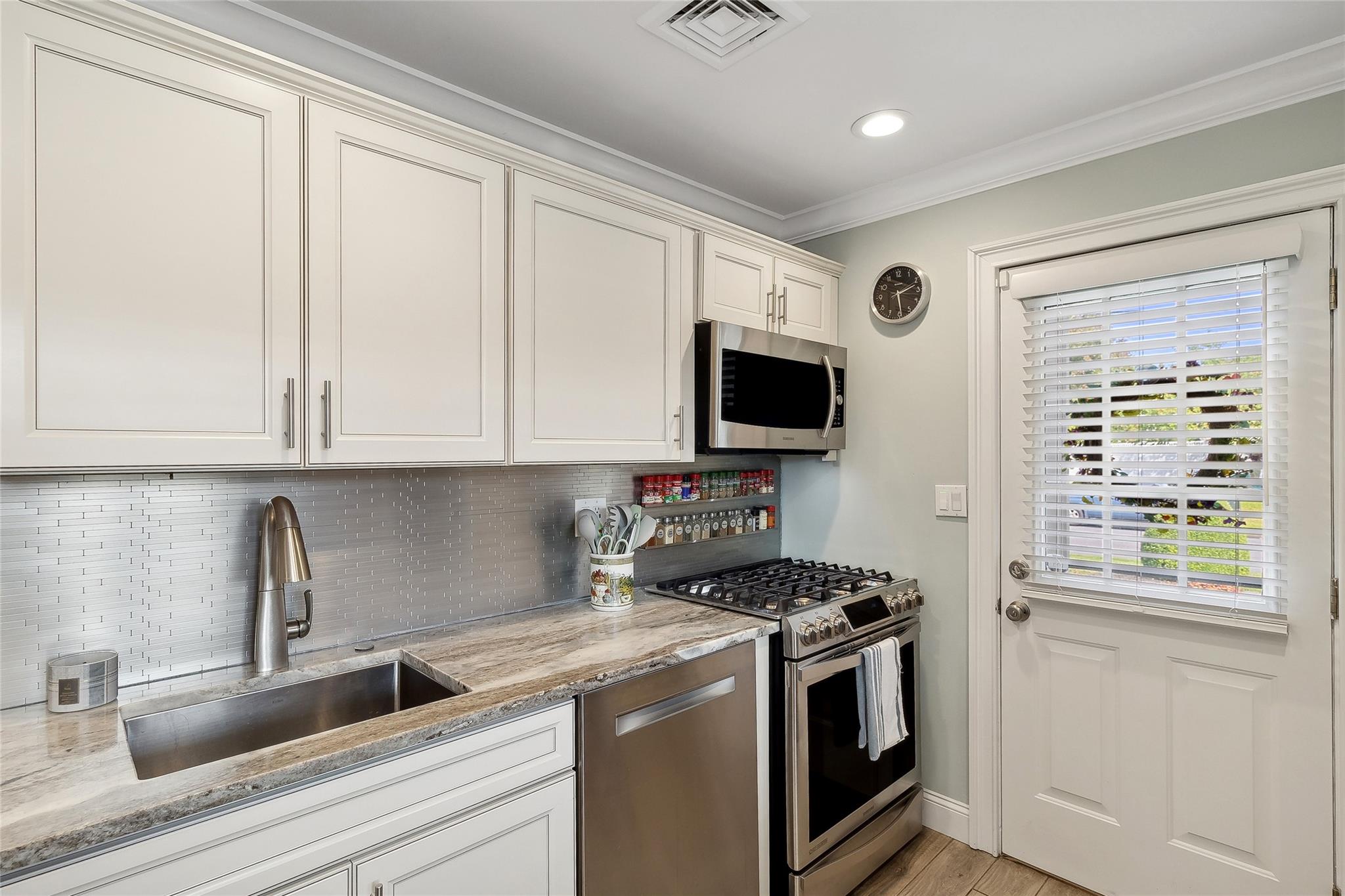 131 Brook Street Property Photo 9