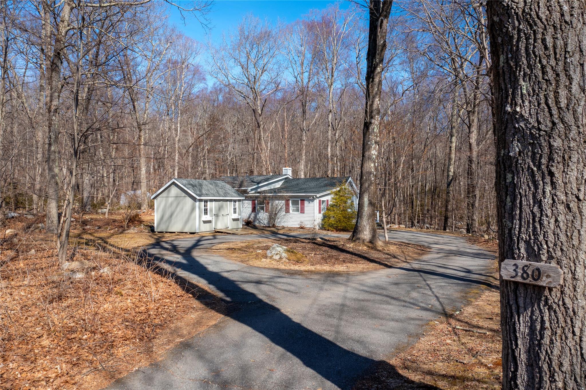 380 Holmes Road Property Photo
