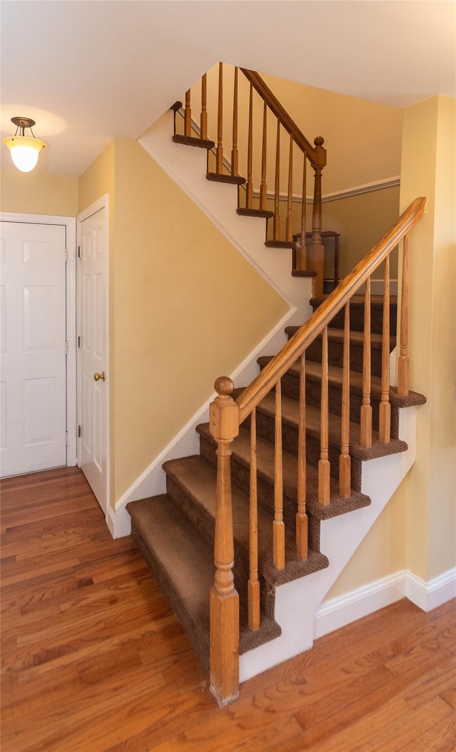4 Wood Street Property Photo 9