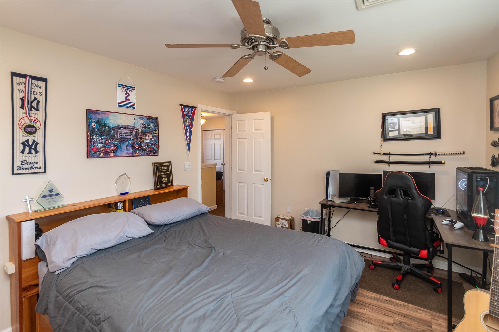 4 Wood Street Property Photo 31