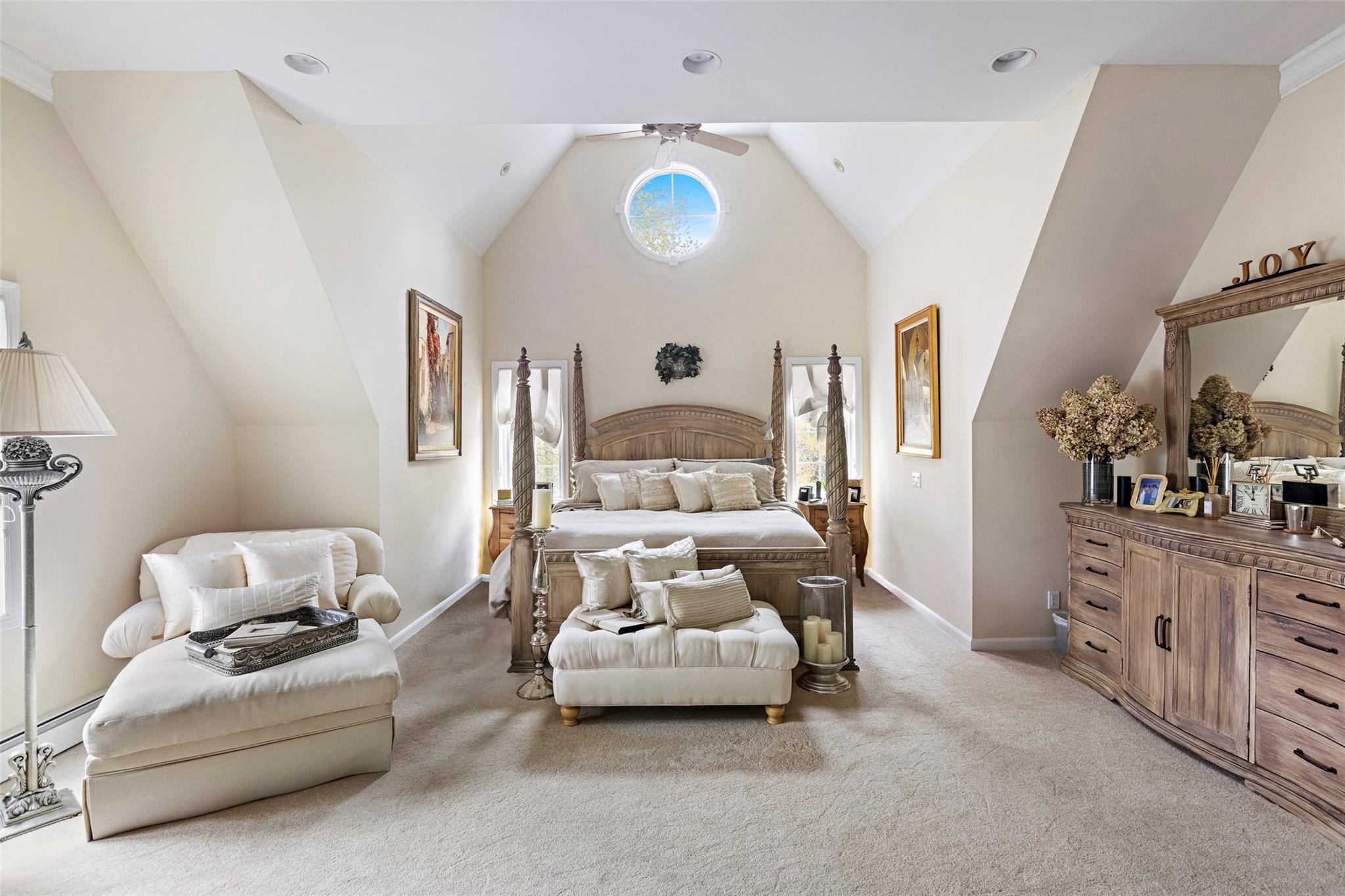 1 Swan Place Property Photo 22