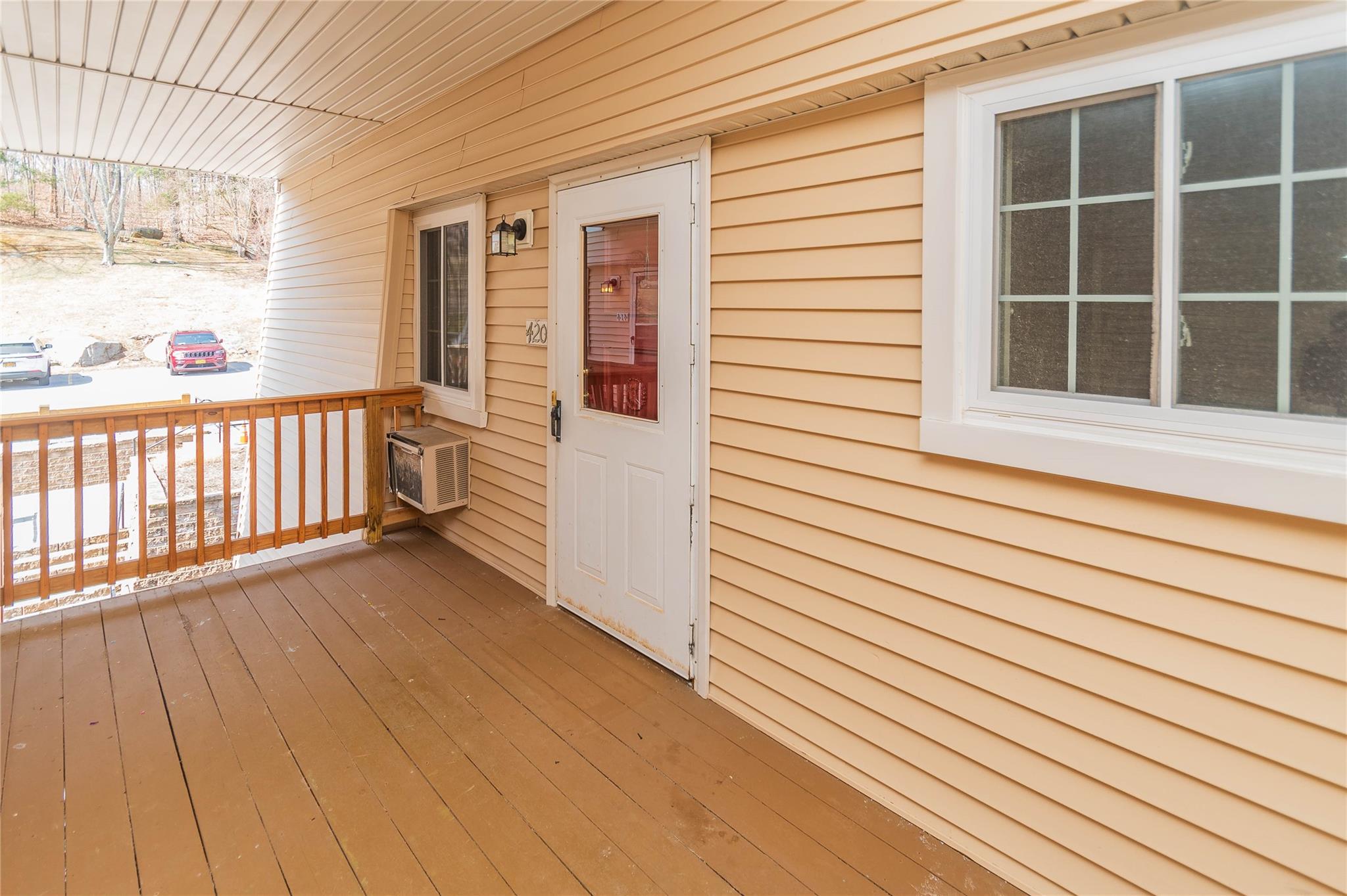 420 Fox Run Lane Property Photo 6