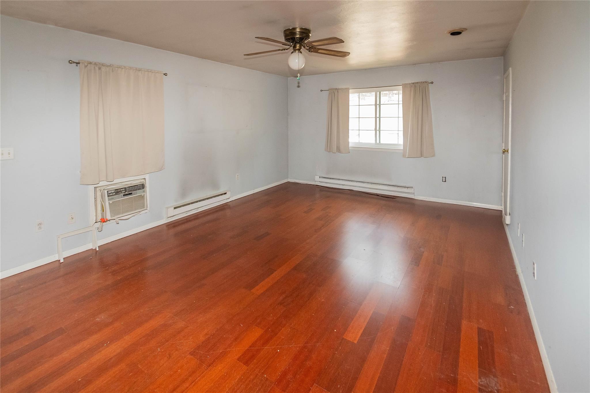 420 Fox Run Lane Property Photo 7